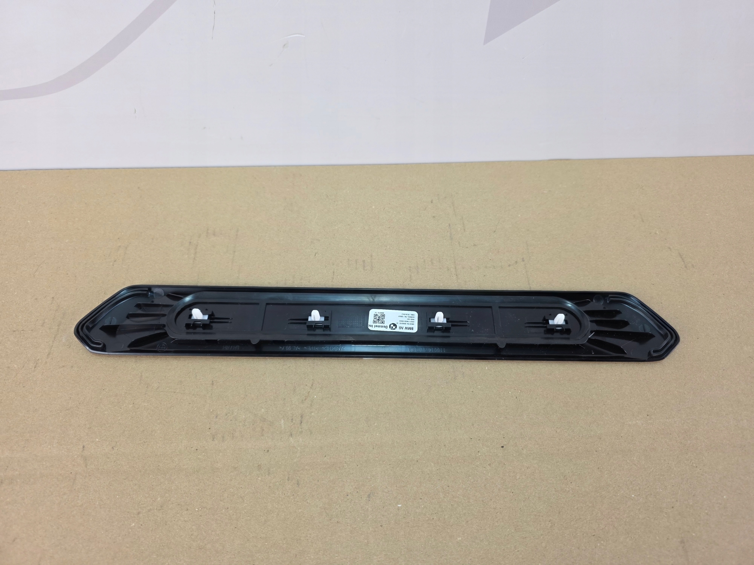 moulding threshold front BMW X3 G01 LCI 8089579