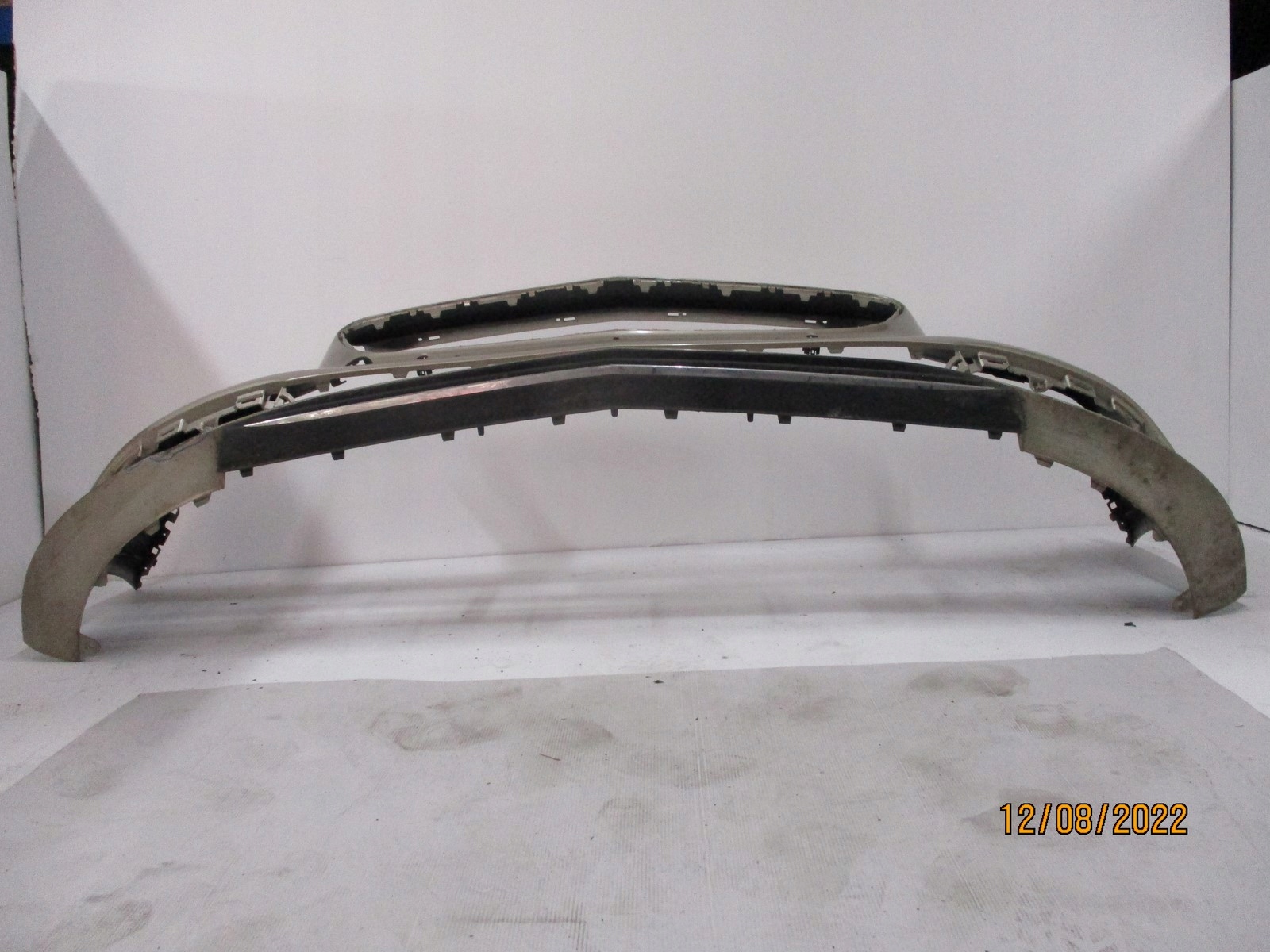 bumper MERCEDES 238 E KLASA COUPE A2388855600