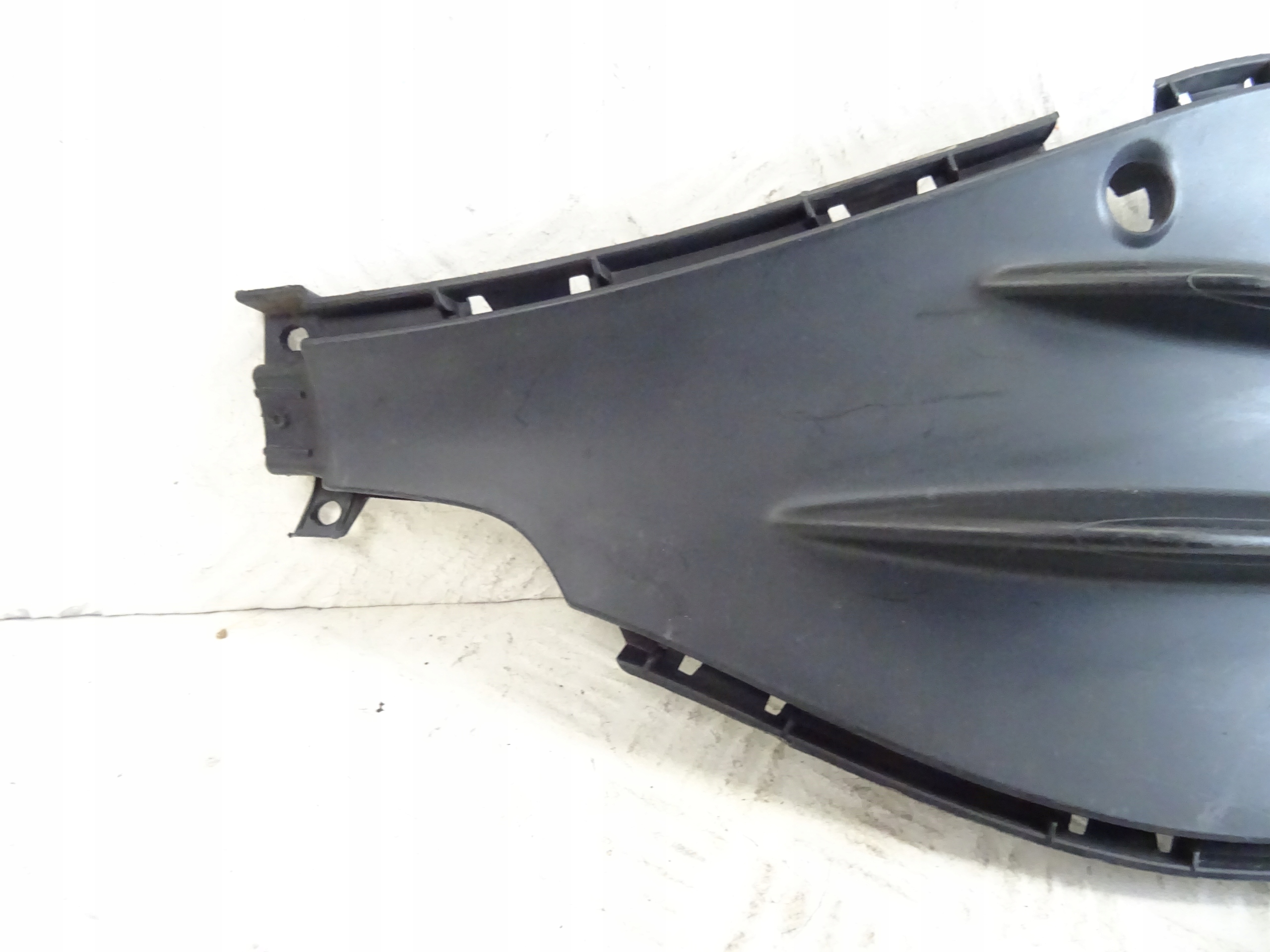 grid of a bumper front front right MERCEDES EQA EQB AMG A2438857301