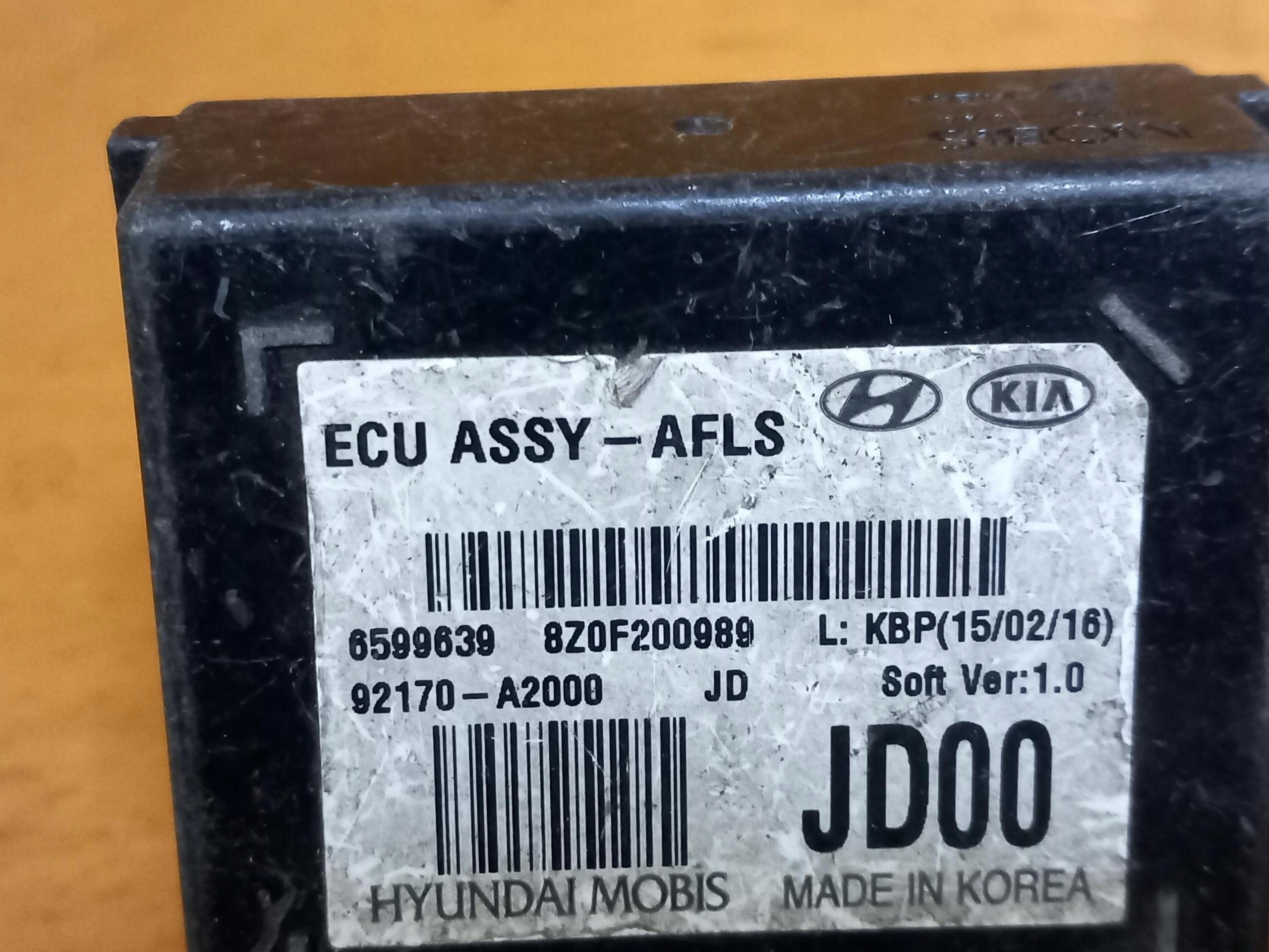 module control unit ECU ASSY KIA CEED II 92170-A2000 12-18