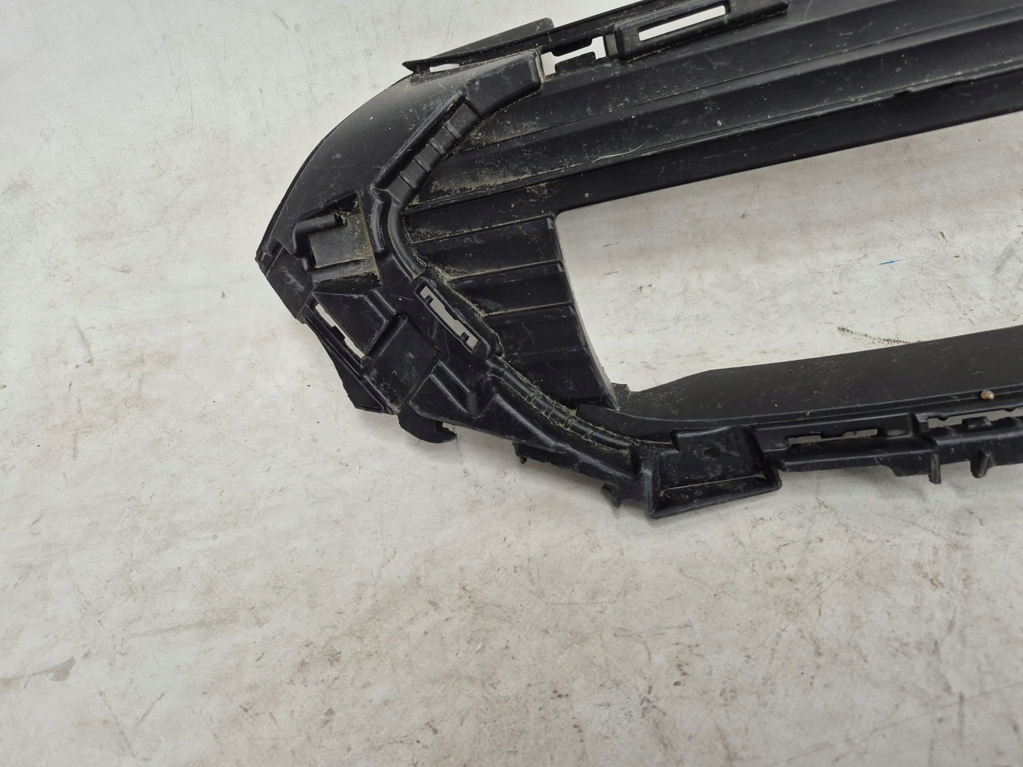 DS4 LIFT 15- pillar console GRILLA 9811437577