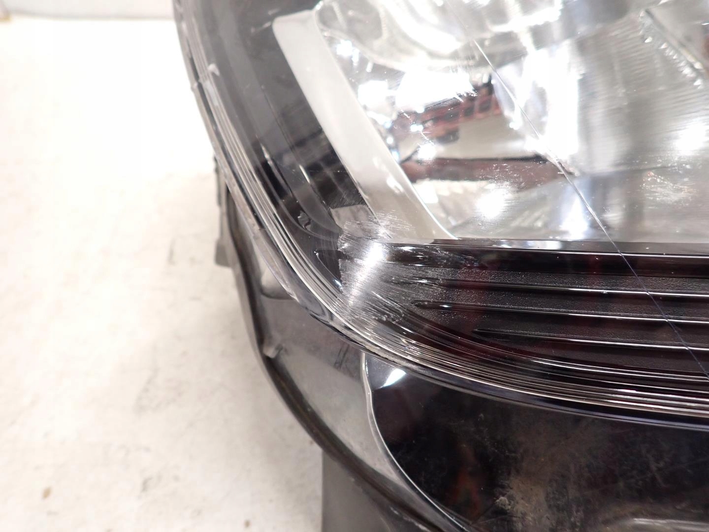 light front front right PEUGEOT RIFTER 2018- 9816826880