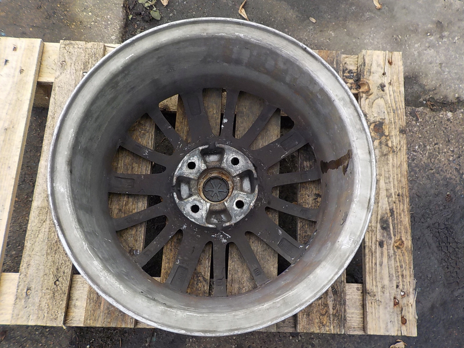 FIAT LINEA FIORINO FELGA ALUMINIOWA R15 4x98 Otwór centralny (mm) 58,1