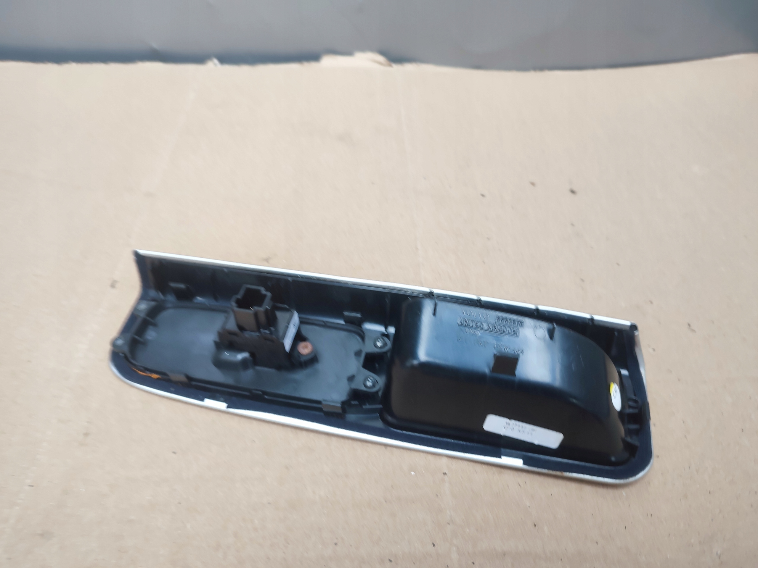 window control switch right front passenger compartment VOLVO V50 30774162