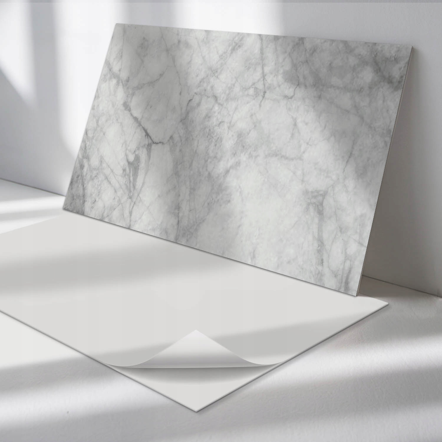 Sada vinylových panelov Jednoduchá montáž Mramorový vzor s vlascami 6 x 60 x 30 cm