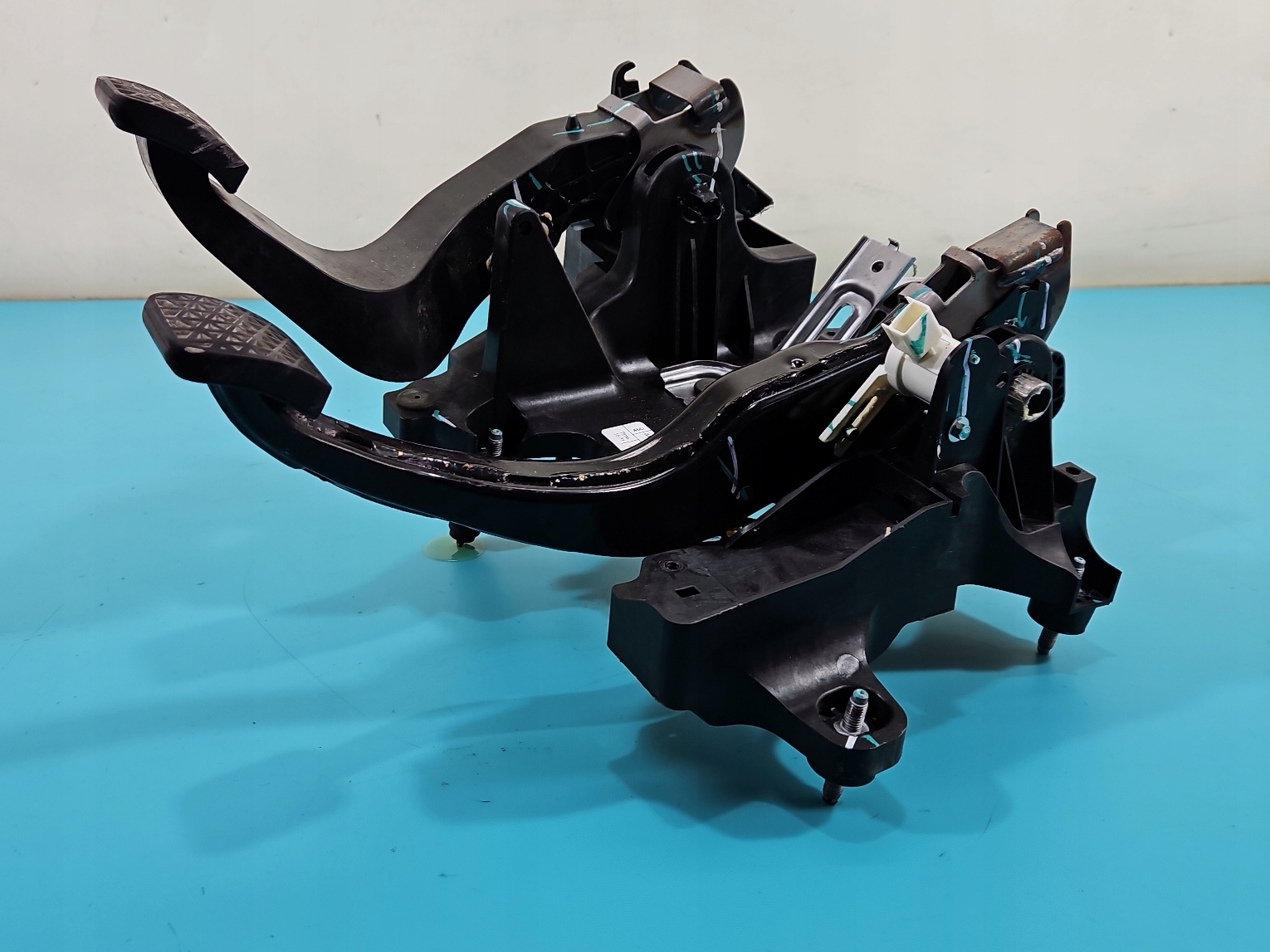 Педали opel MOKKA a тормоза Сцепление 1,6 16-19
