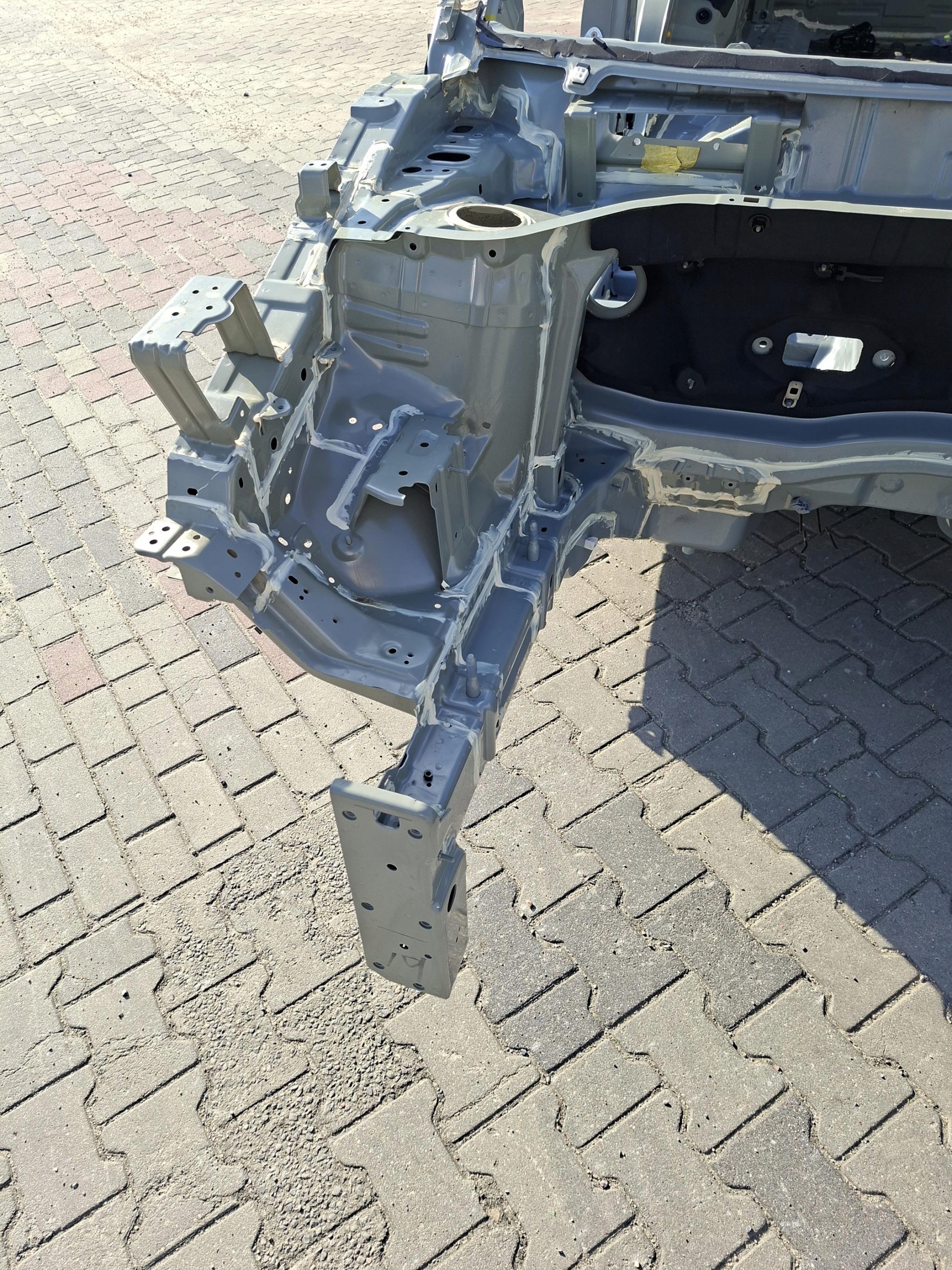 quarter front right front right SSANGYONG KGM TORRES EVX