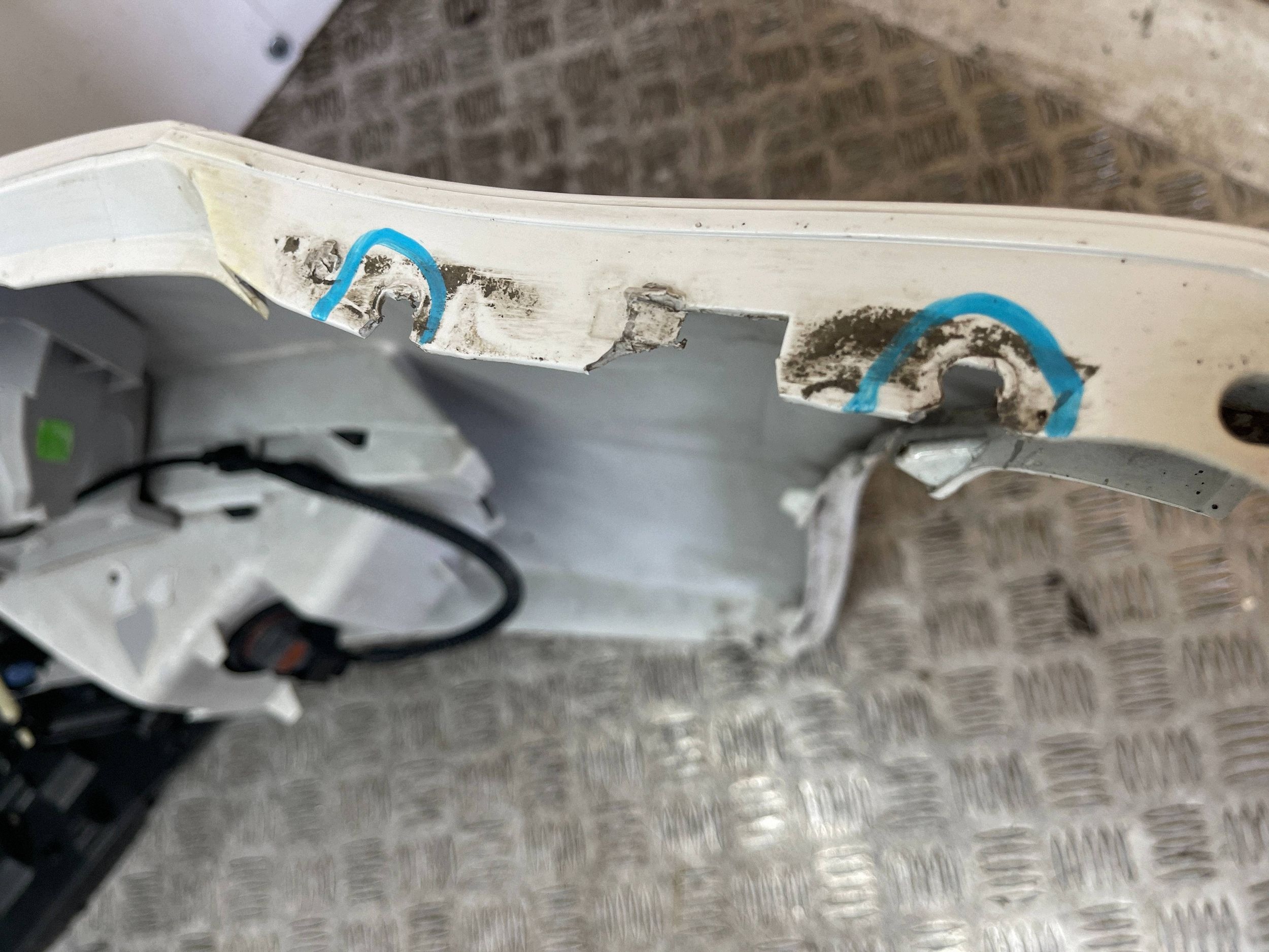 front bumper front SKODA OCTAVIA 3 III 12- 5E0 LF9E
