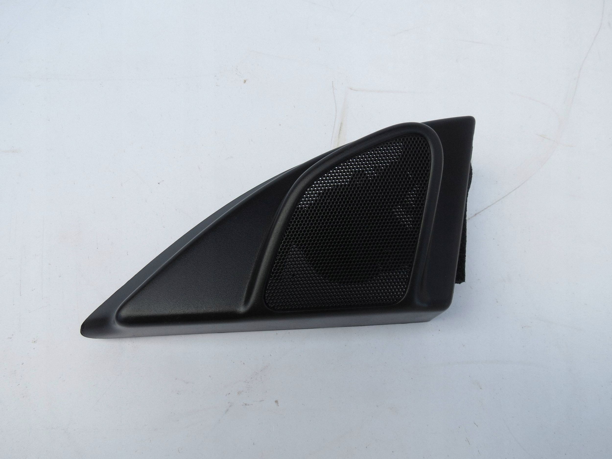 TROJKAT speaker door PRZEDNICH left VOLVO XC60 30781067