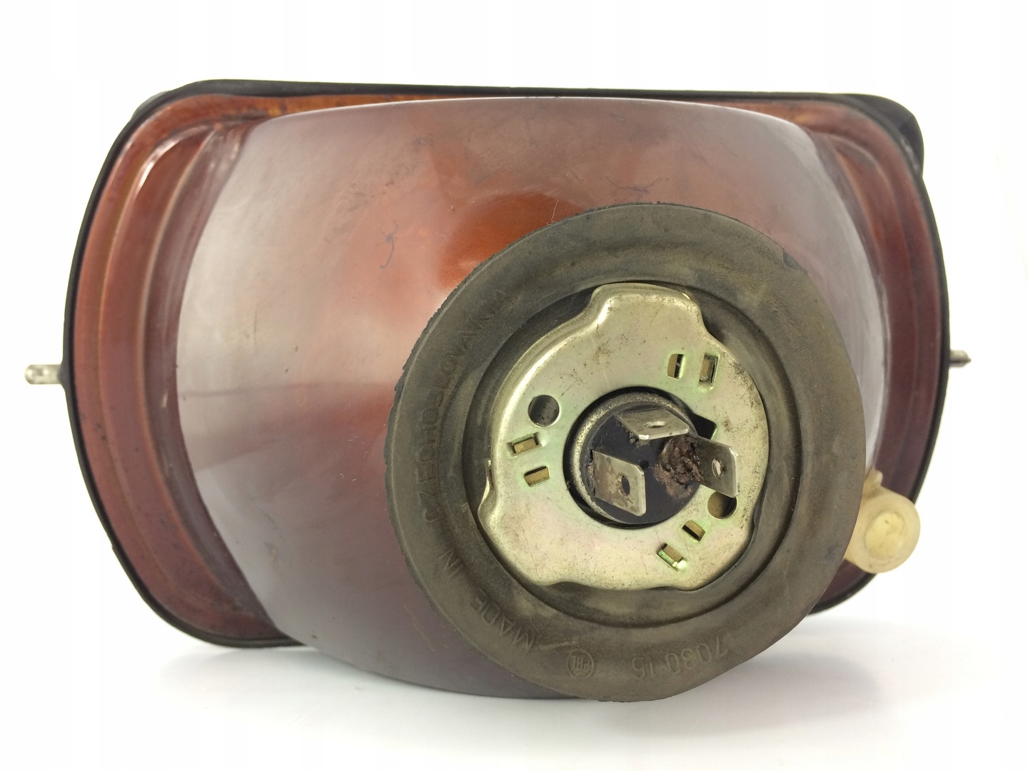 REFLEKTOR light front SKODA right SKODA