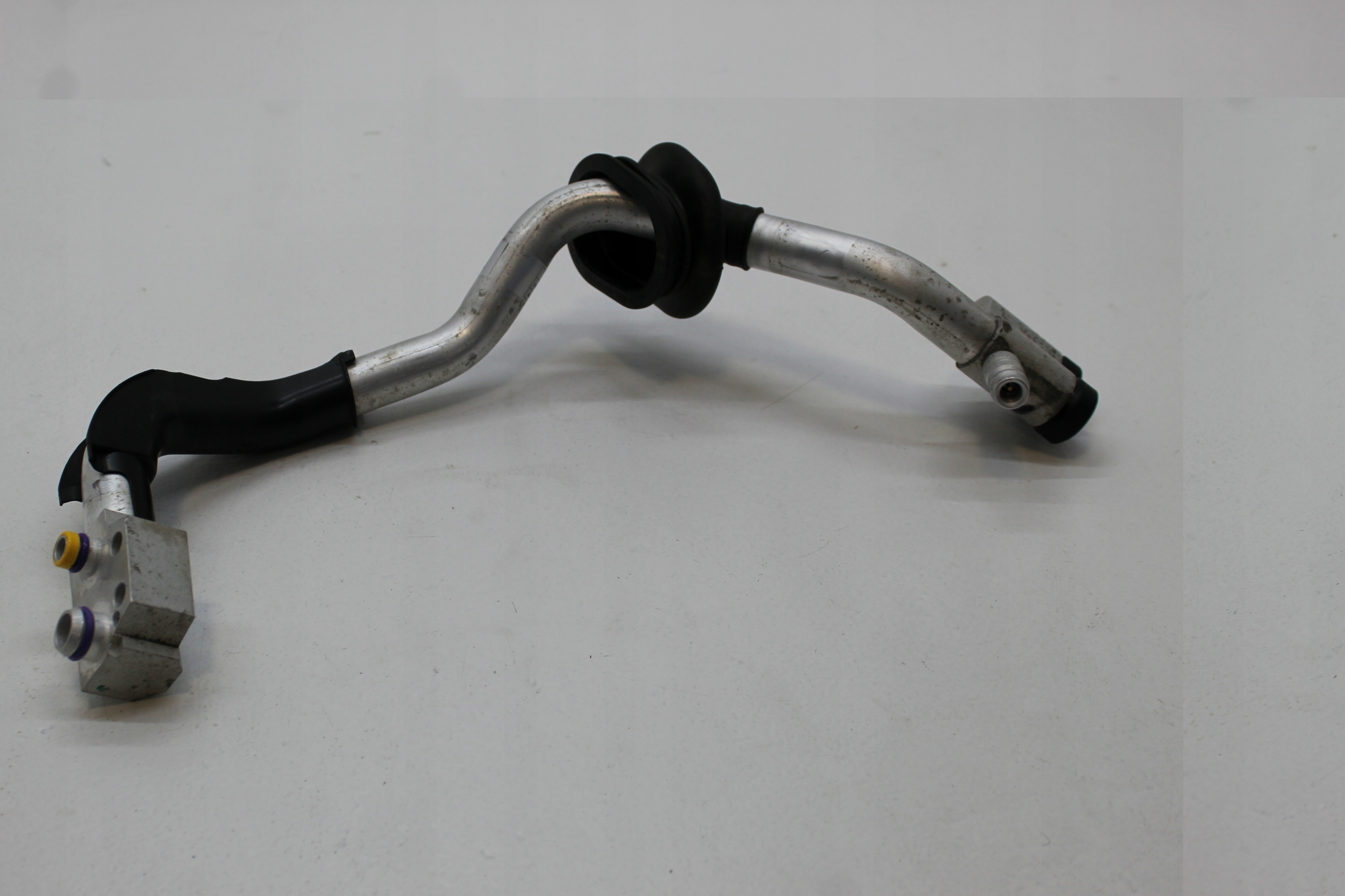 AUDI A5 8T PRZEWÓD KLIMATYZACJI 8K1260712K