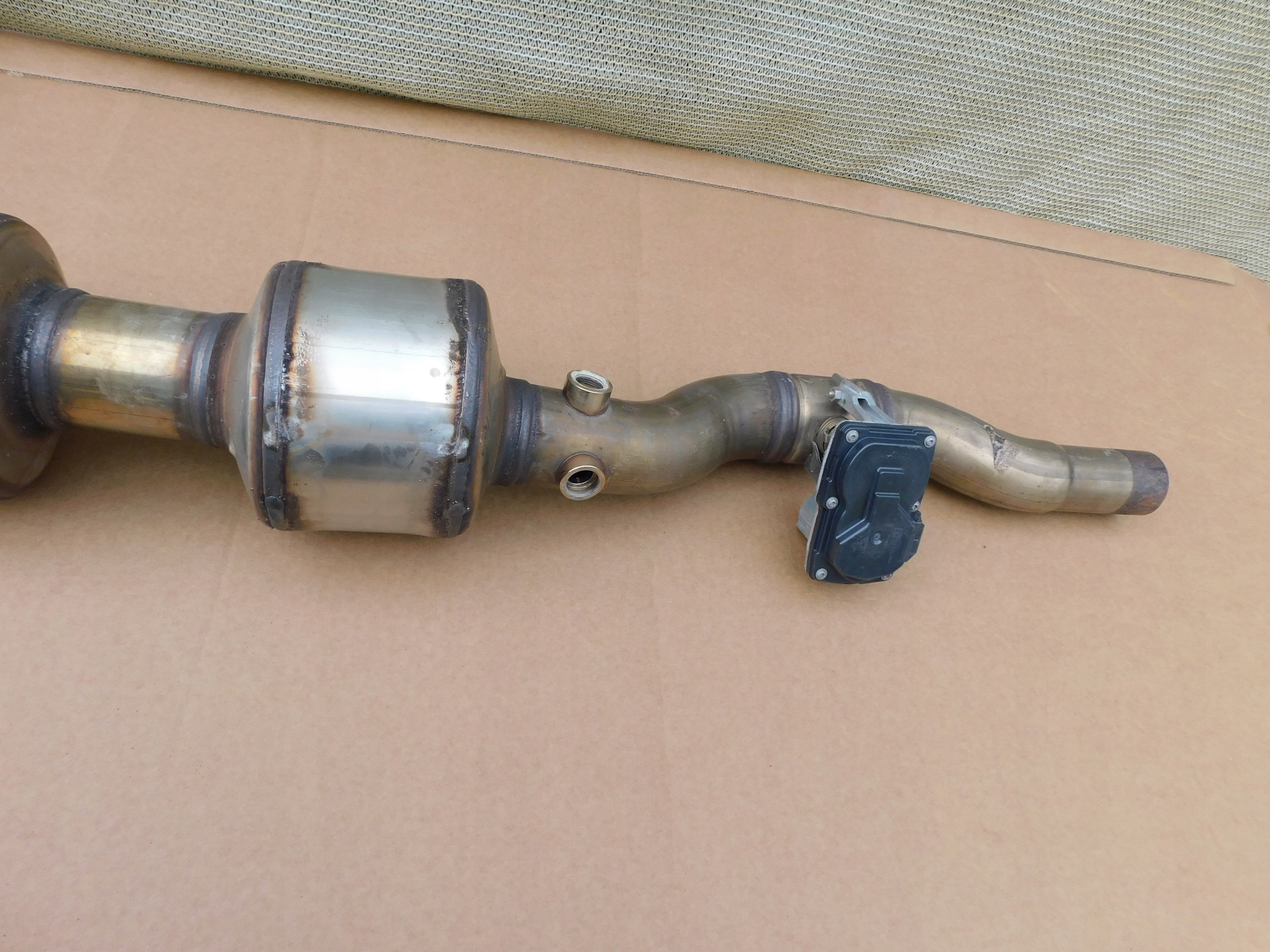 pipe catalyst regulator of intake Audi Q3 II 83A OEM
