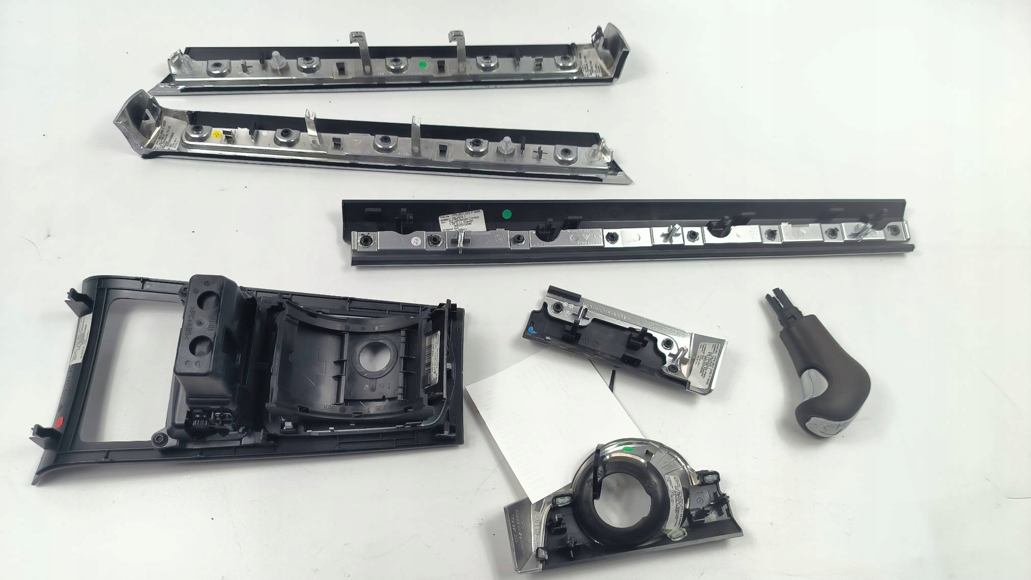 DEKOR DEKORY Console 7P5863324F PORSCHE CAYENNE II 7P5 92A