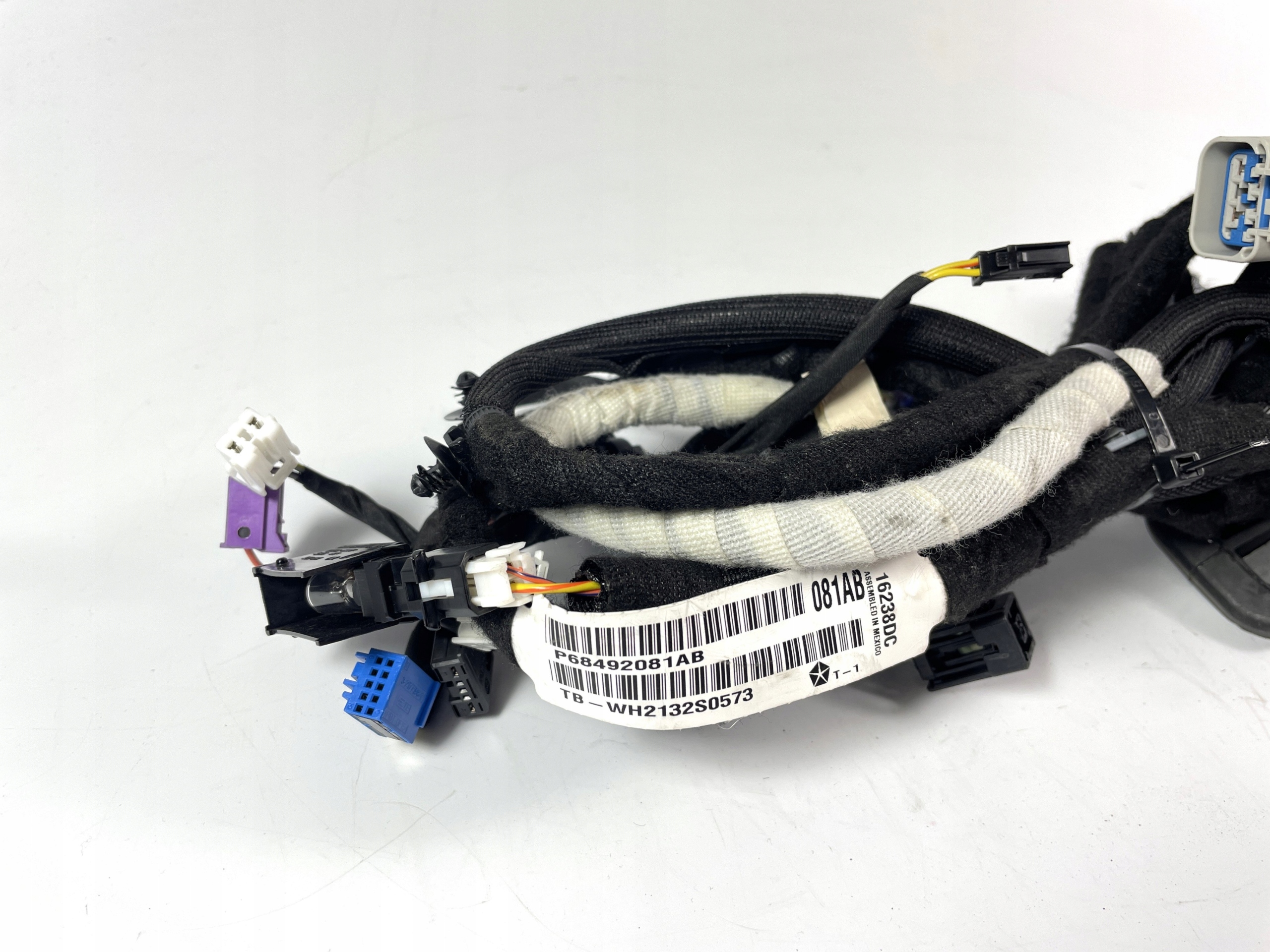 Dodge Challenger 2021-23 bundle door of left