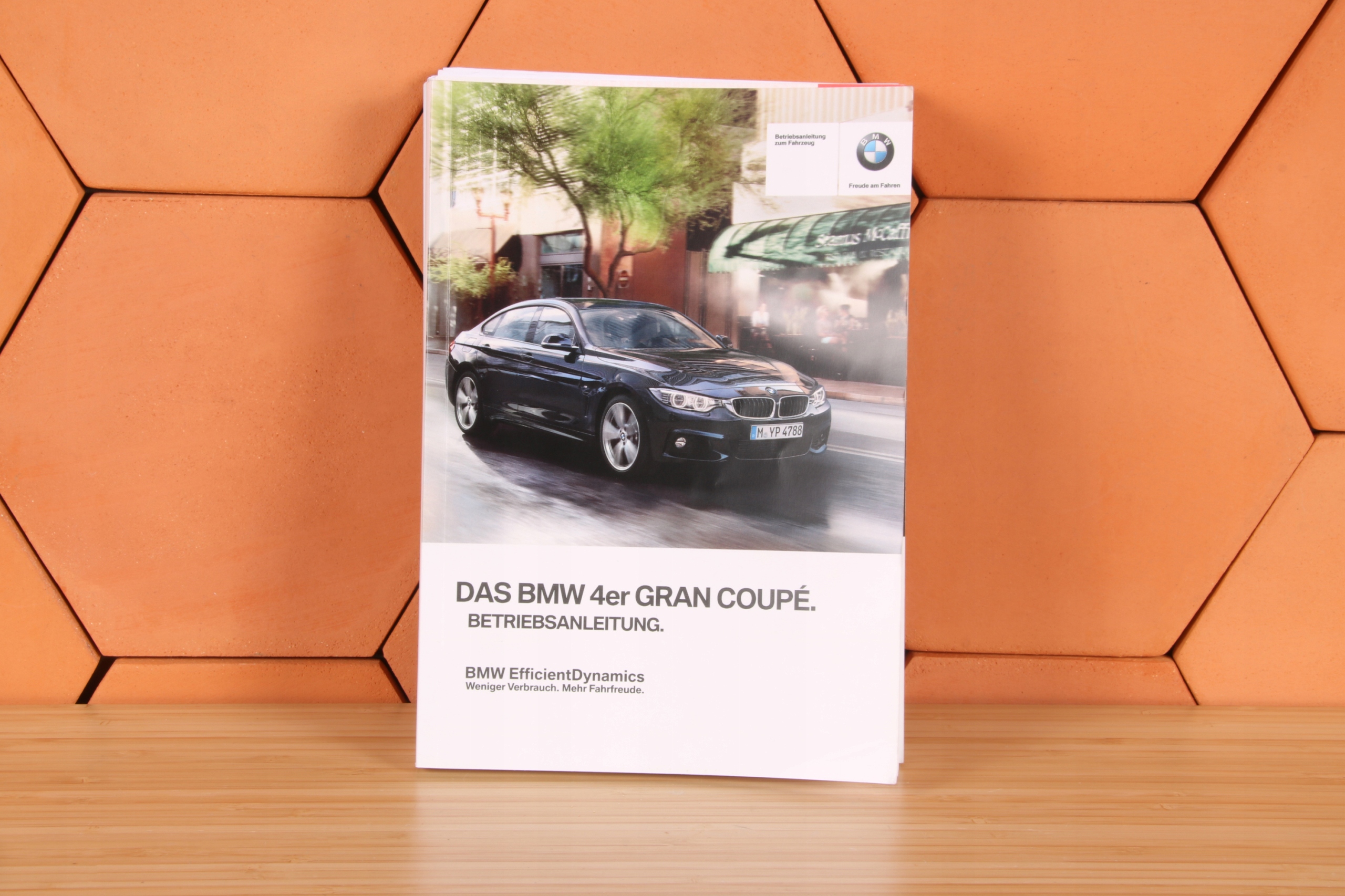 BMW F36 GRAN COUPE ORYGINALNA NIEMIECKA INSTRUKCJA OBSŁUGI ETUI Marka BMW