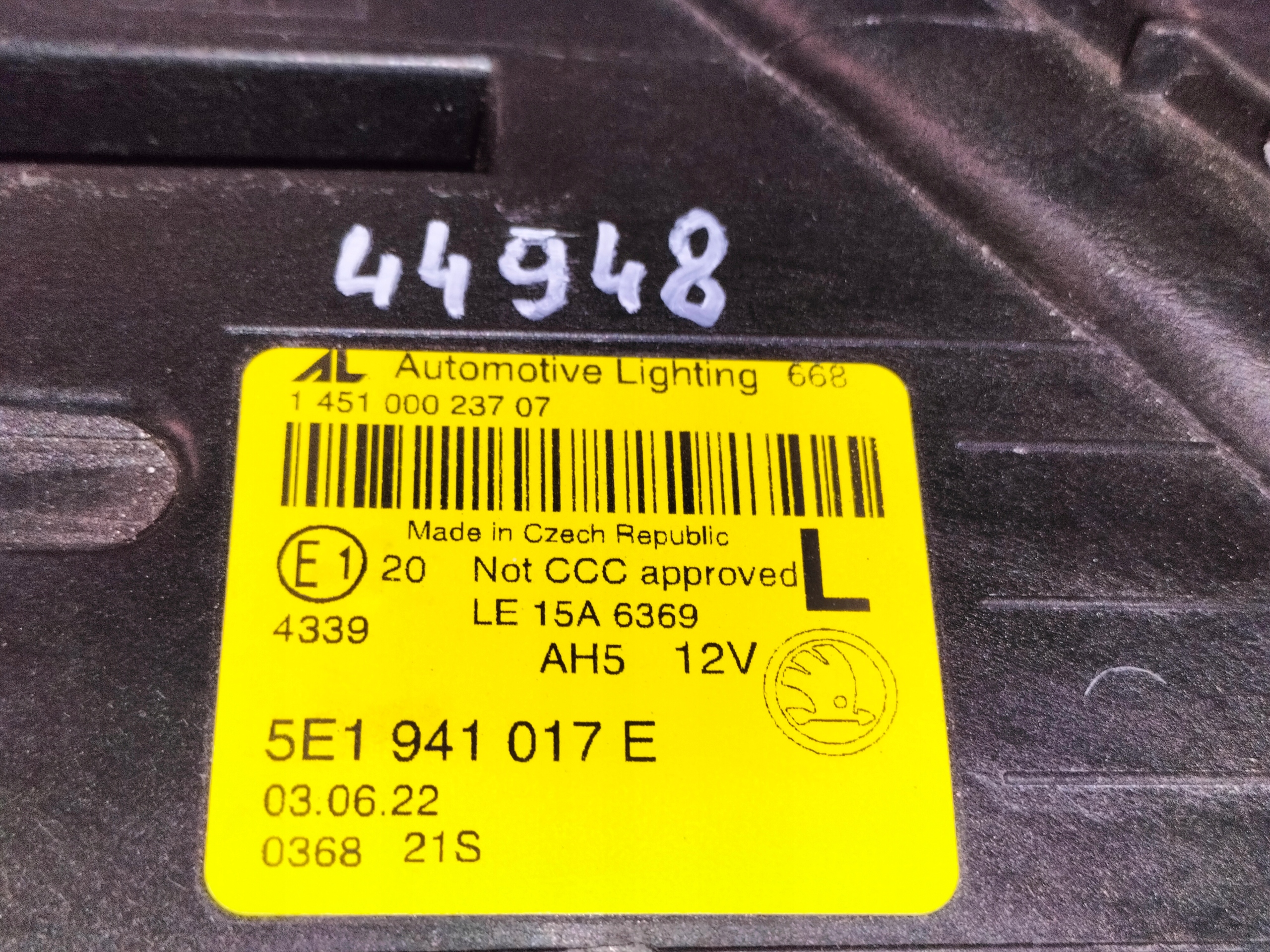 light front reflektor left SKODA OCTAVIA III LIFT 17-20