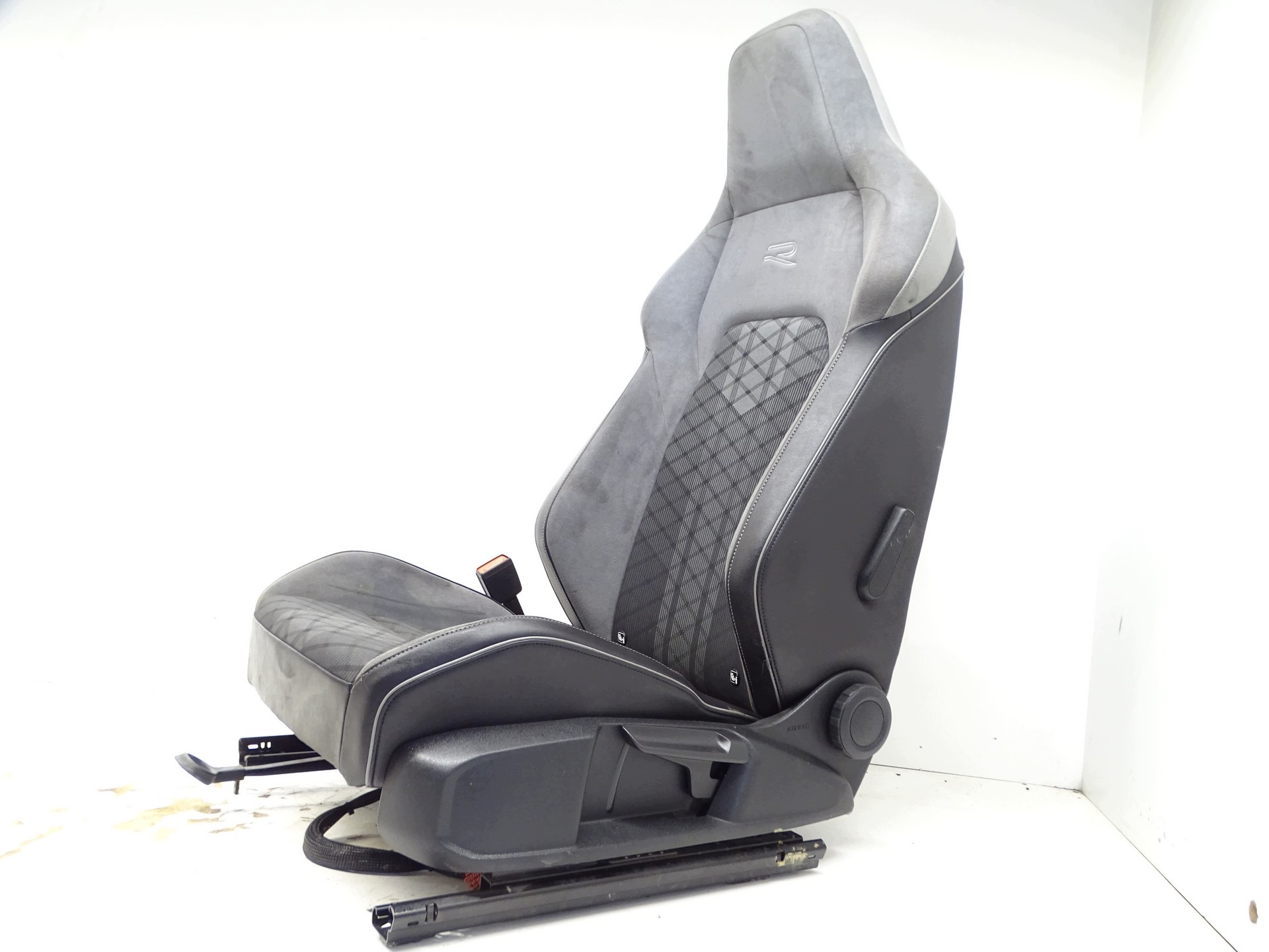 Sitze Sitz vorne Sitz heck KOMPLET GOLF VIII R-LINE 5H 5H0