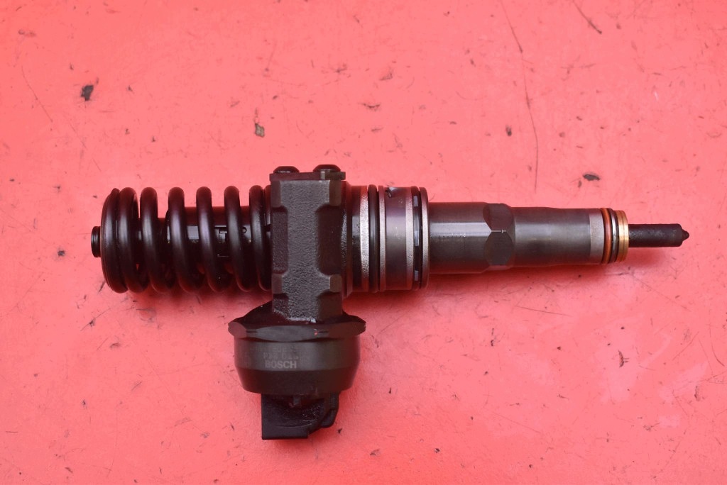 einspritzdüse einspritzdüse 038130073AG 0414720215 VW JETTA 5 V 1.9 TDI 105 KM 05-11