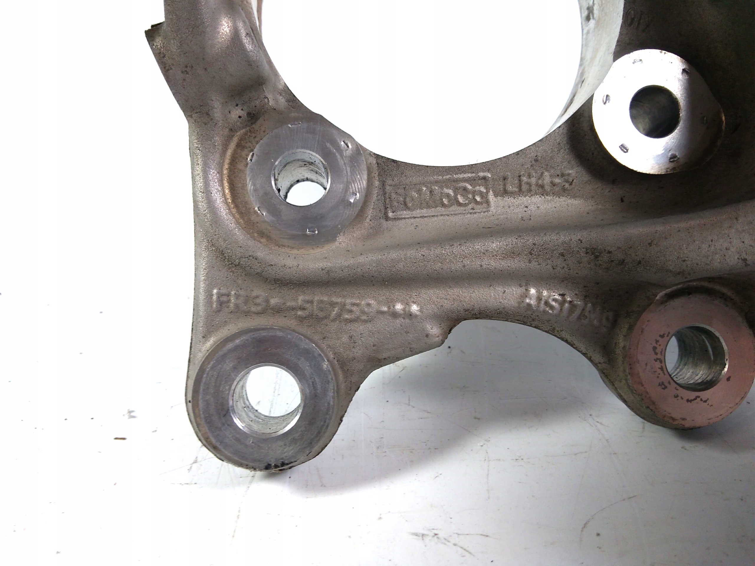 Ford Mustang VI GT 5.0 swing left rear rear part
