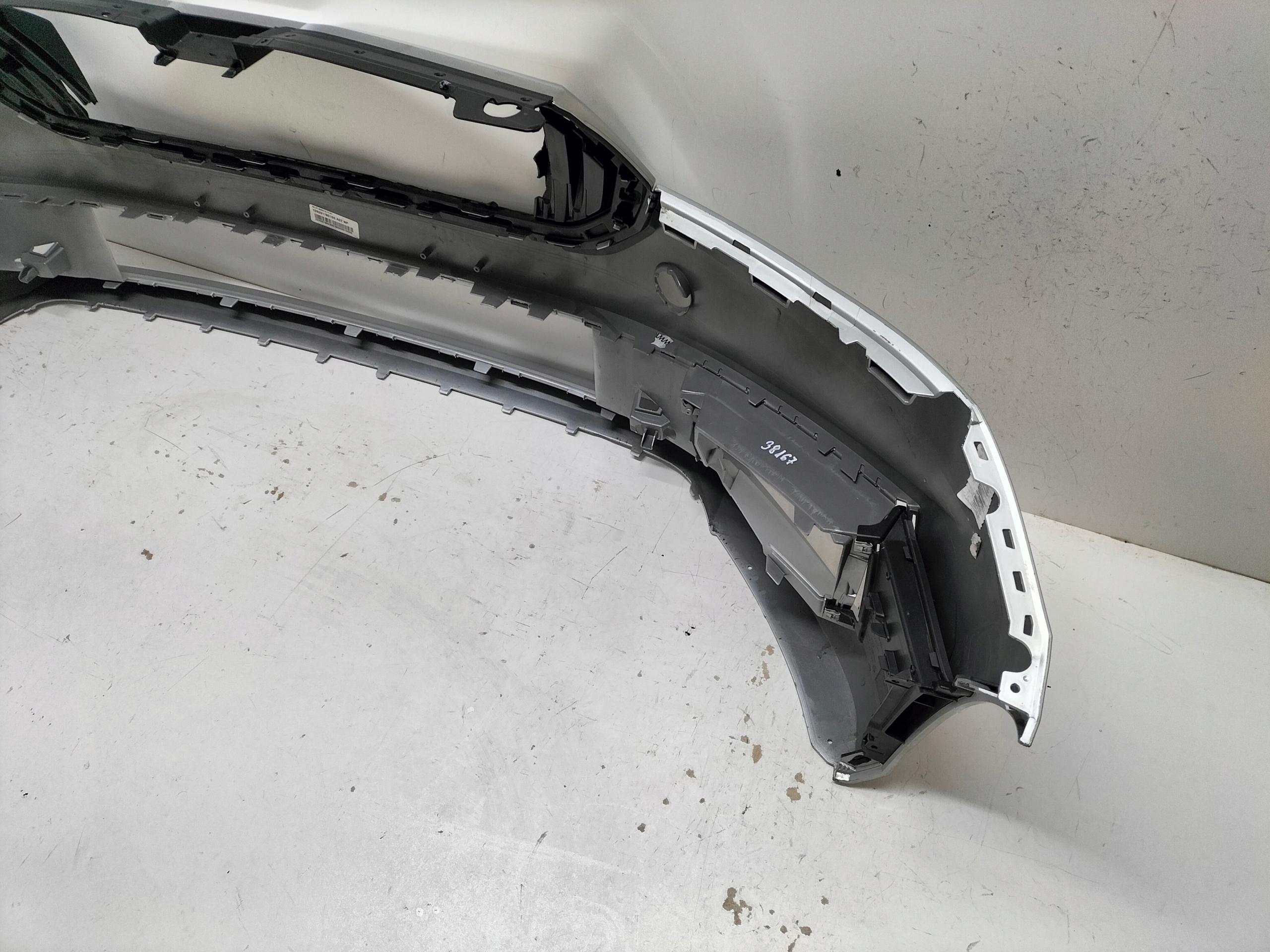 nárazník přední předek SKODA FABIA 4 IV 21