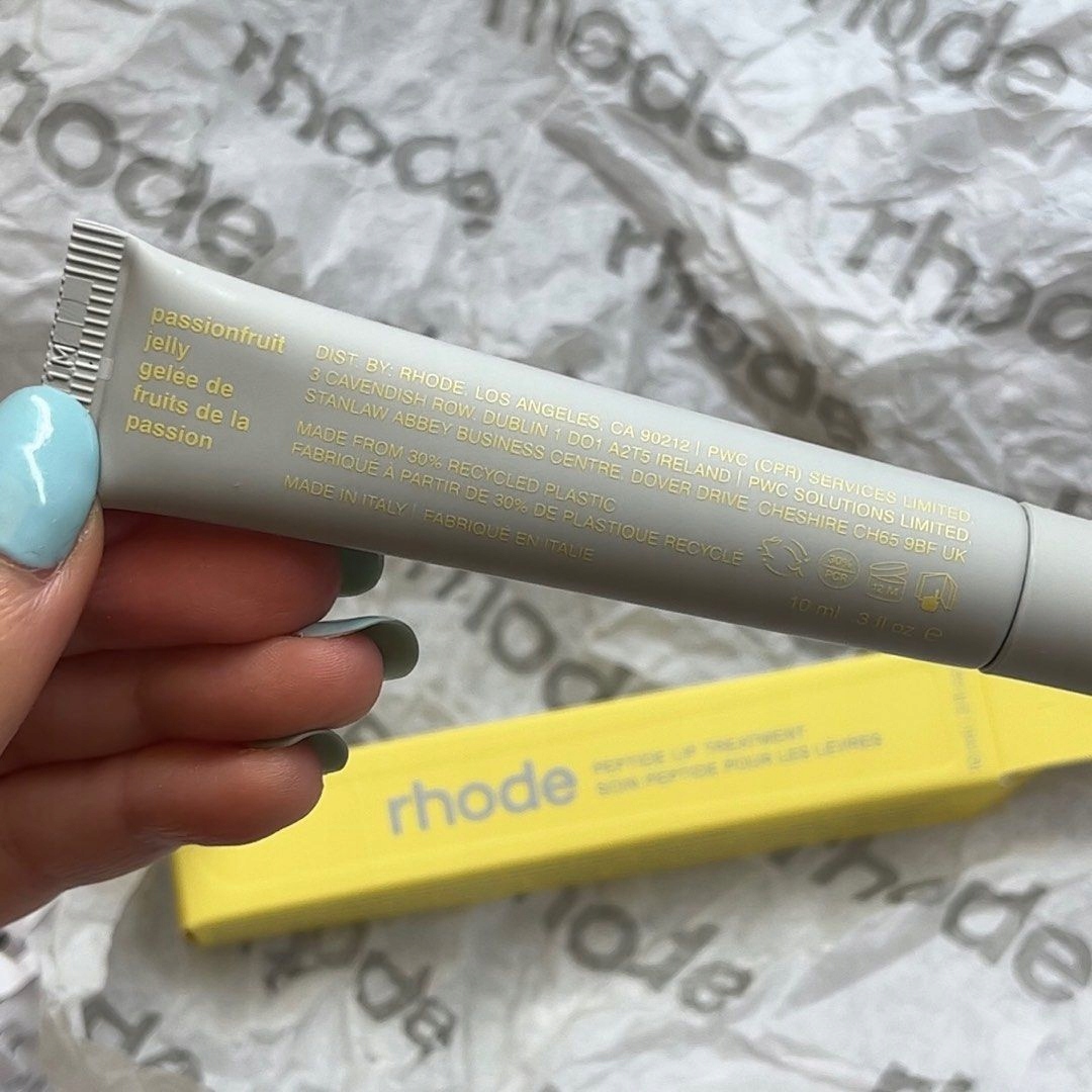 RHODE PASSION FRUIT JELLY リップトリートメント Rhode Peptide Lip Treatment Passionfruit Jelly Authentic