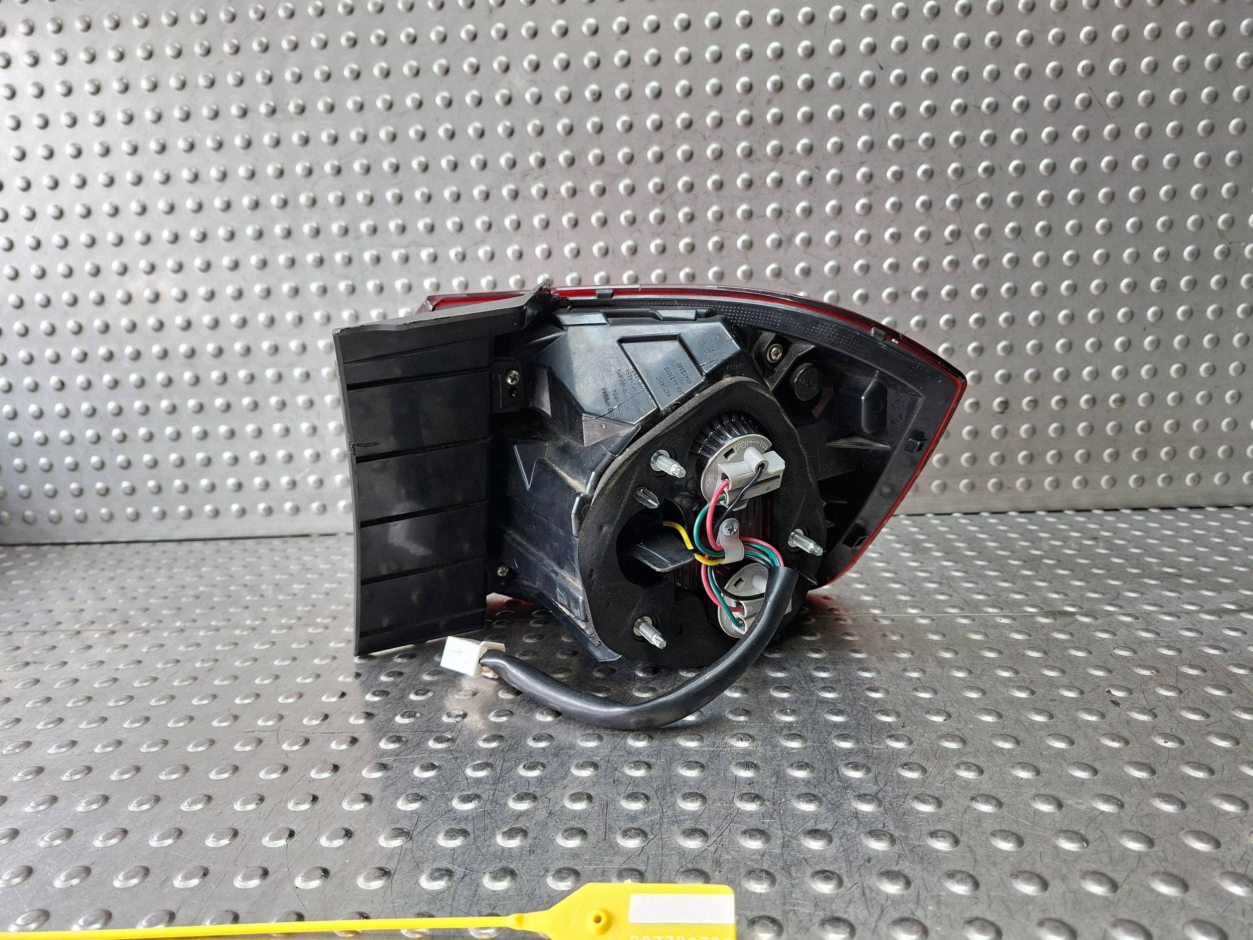 light rear part left CHERY TIGGO 17- EU J68-4433010 60403300