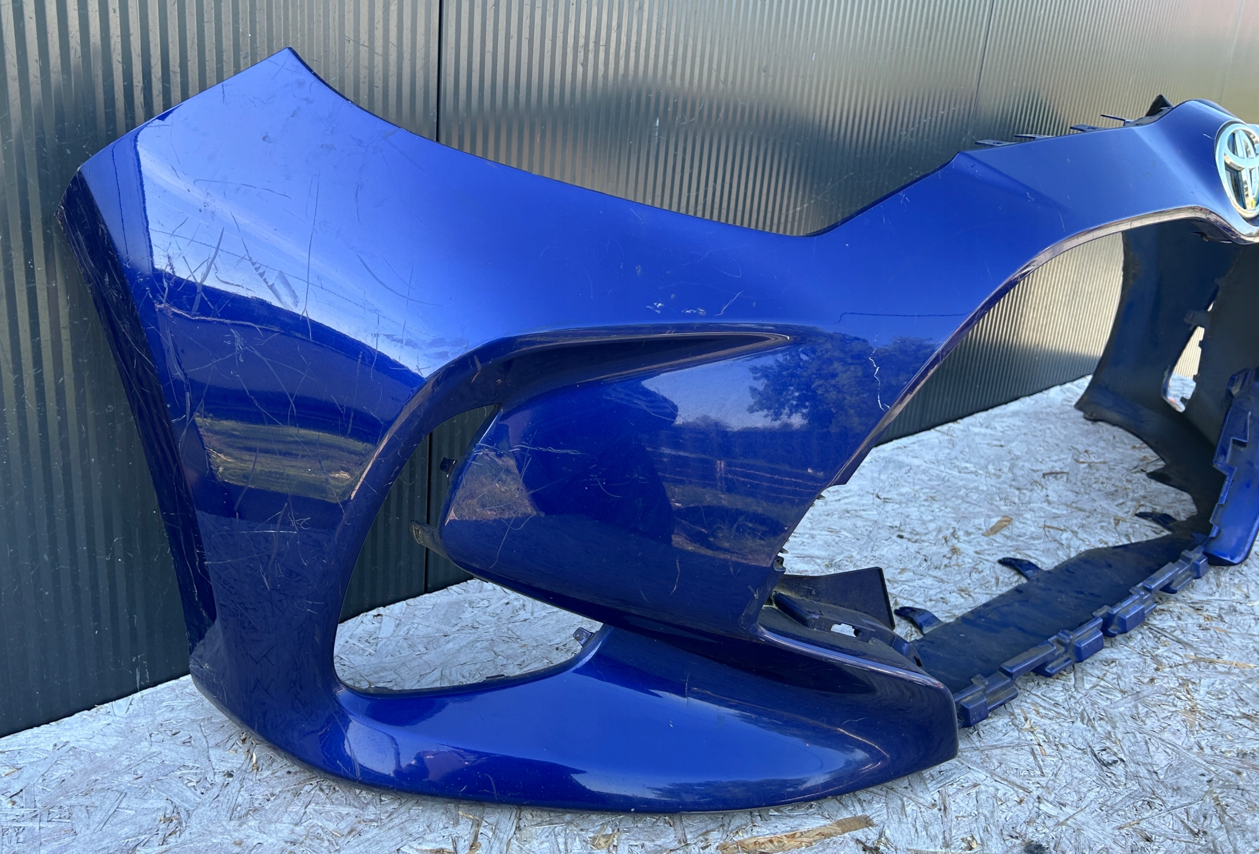 bumper front front TOYOTA YARIS IV 20