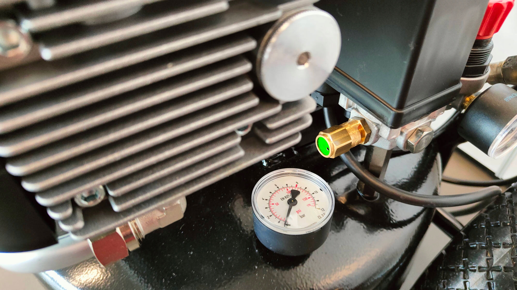 Kompresor bezolejowy MG 24L / 8BAR / 1,47 kW Italy Model Dynamic 24