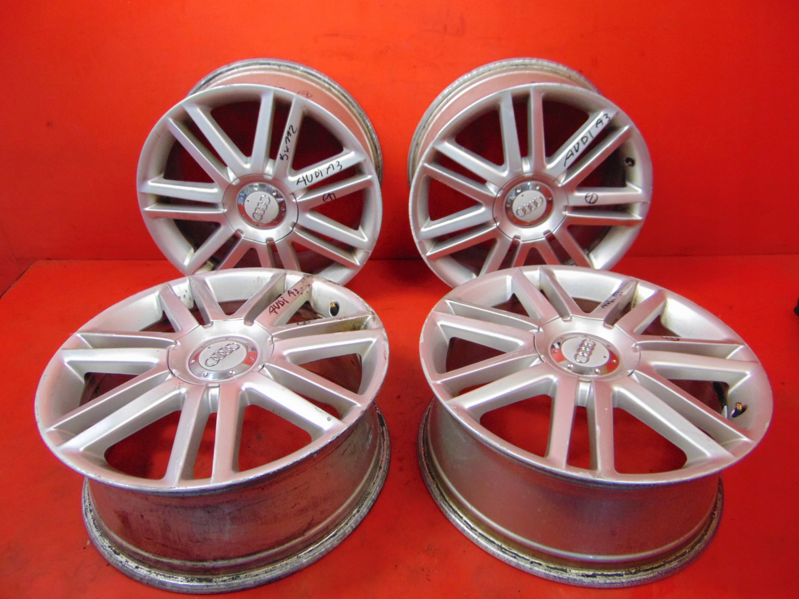 AUDI discs aluminium 18 7.5J ET56 8P0801025AJ