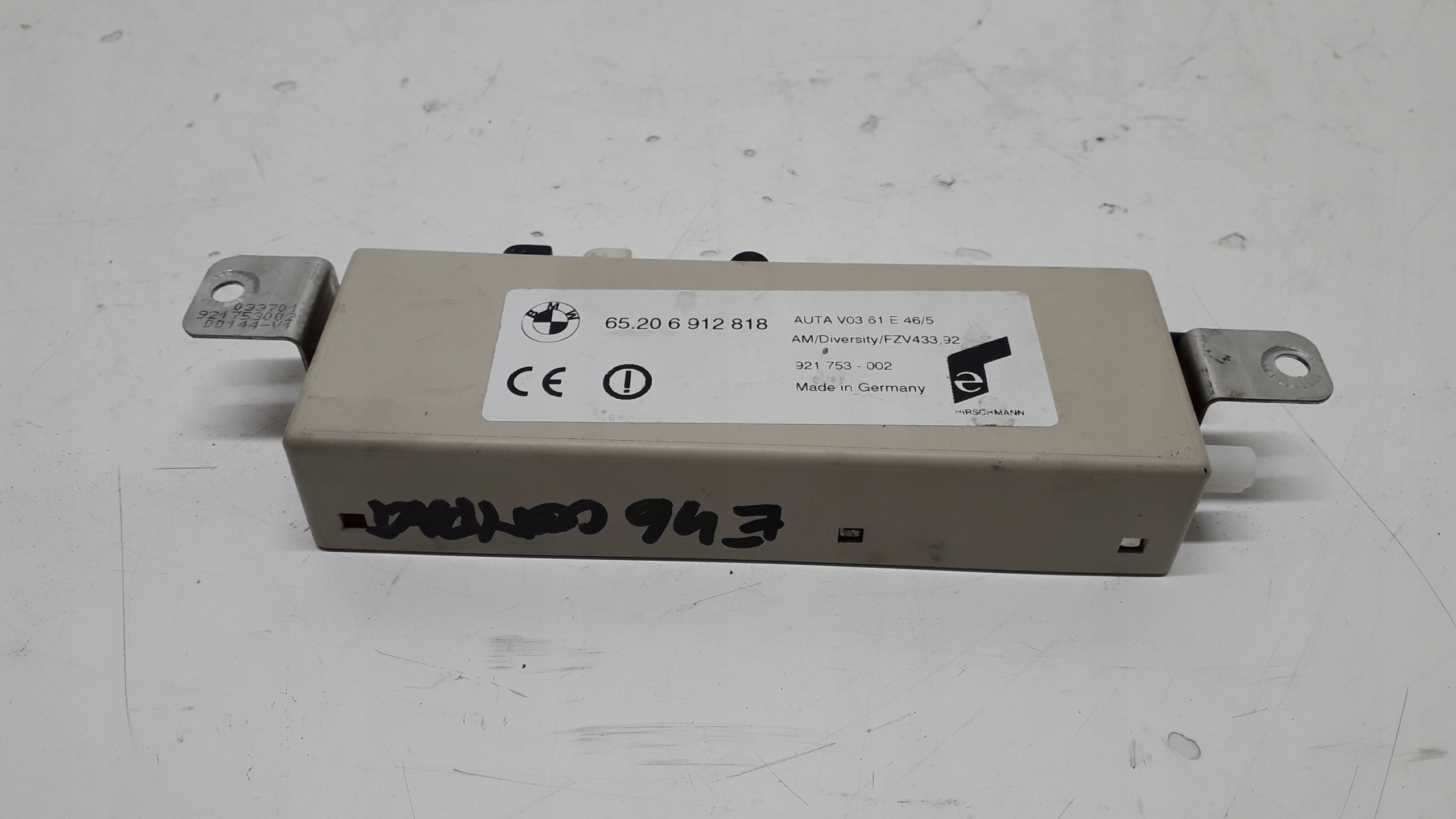 BMW E46 COMPACT WZMACNIACZ ANTENY 6912818