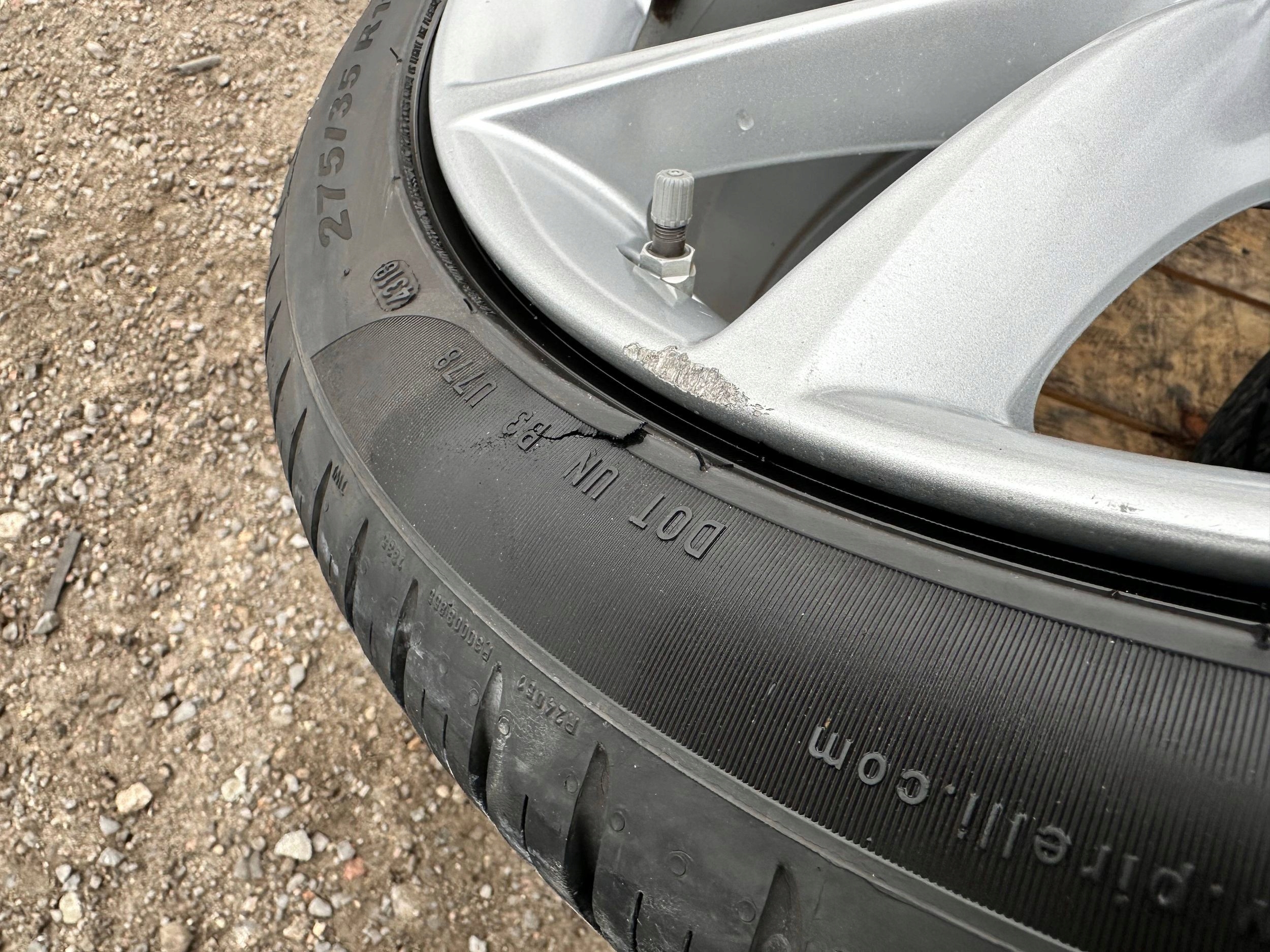 disc disc wheels tyres Jaguar F-Type