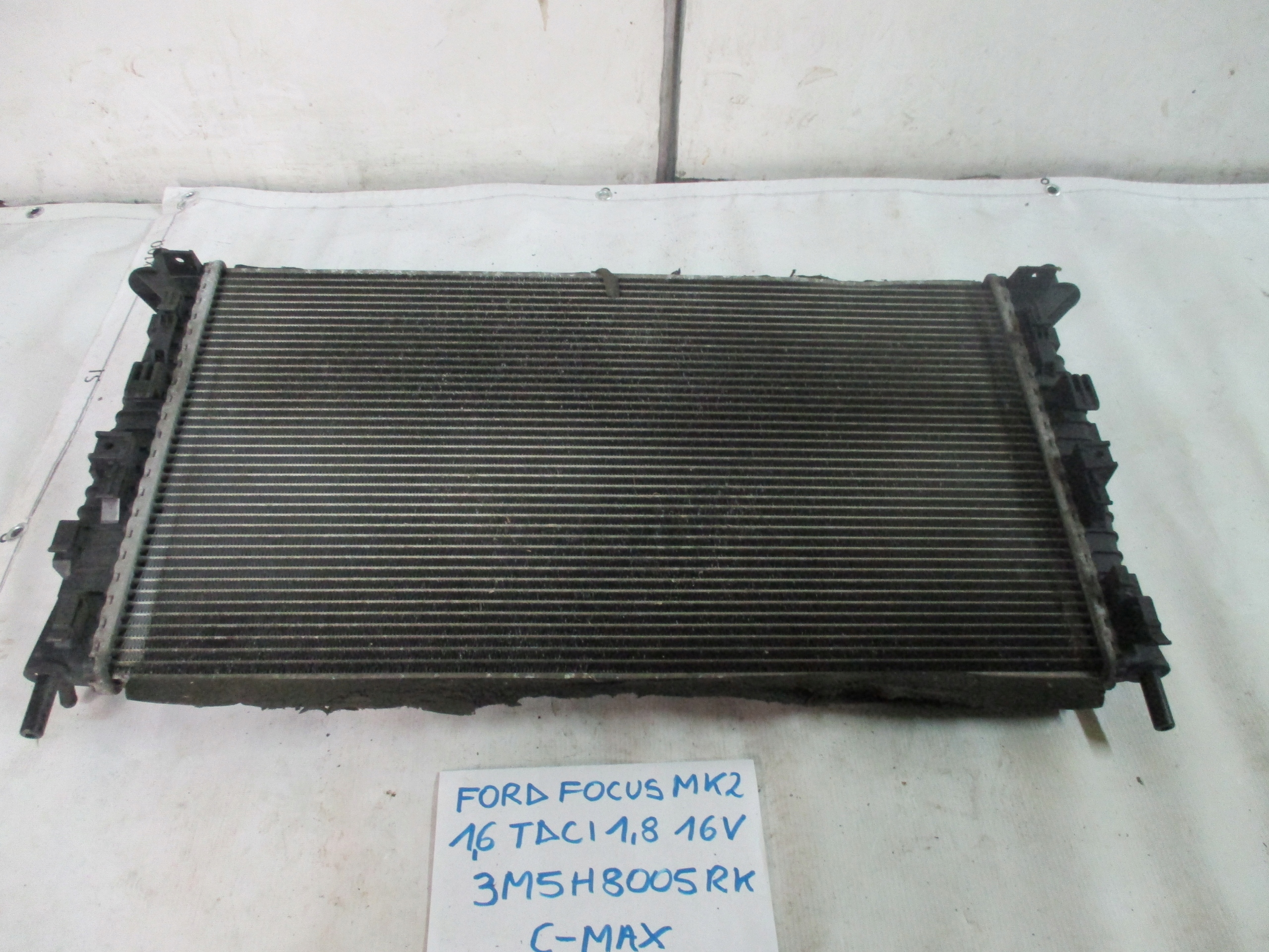 water cooler Ford Focus MK2 1,6 TDCI 3M5H80005RK