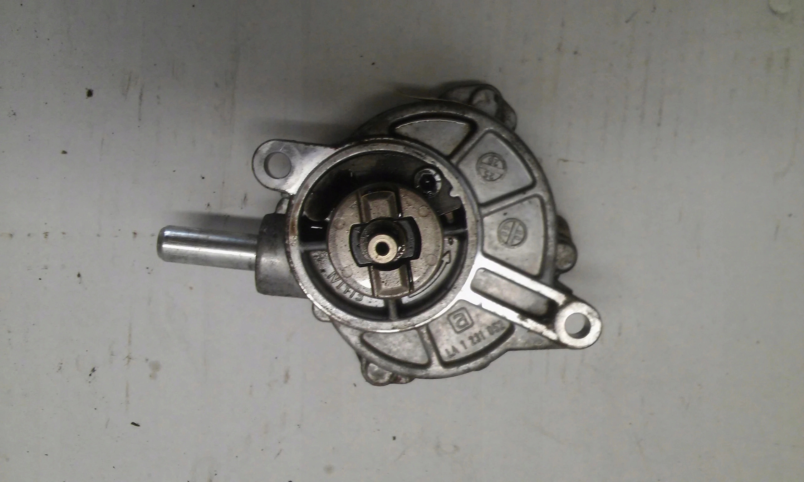 vacuum Pompa MERCEDES E C KLASA W204 W212 2.2 CDI