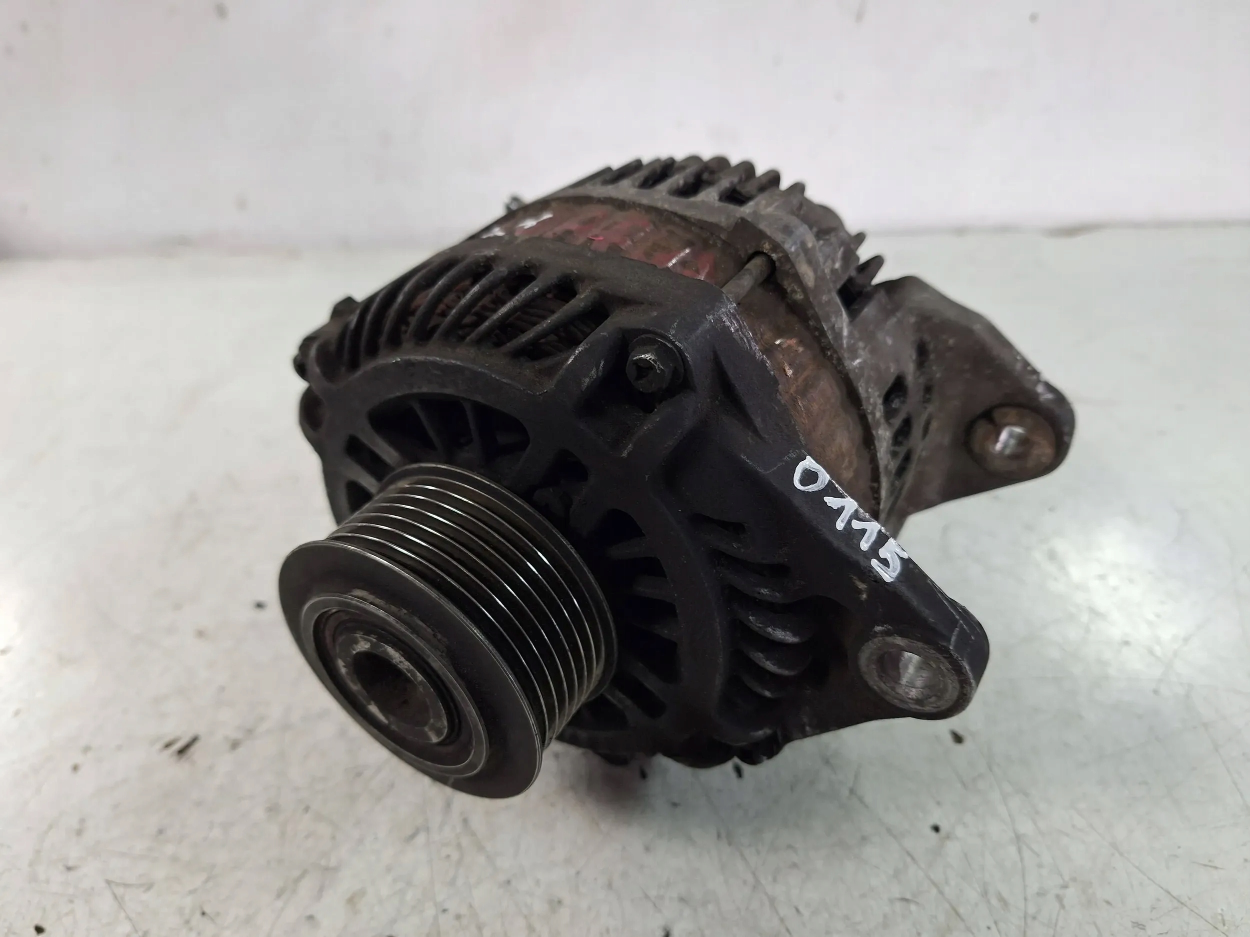 23100EB31B NISSAN NAVARA D40 2008 ALTERNATORY COMPLETS