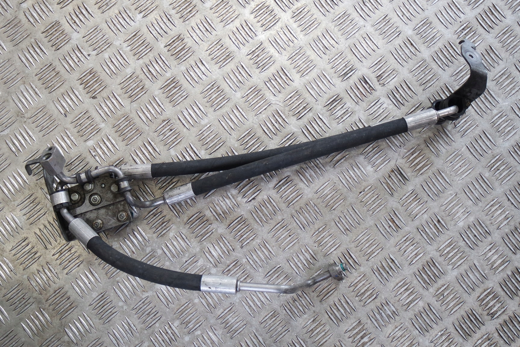 Шланг динамічний MERCEDES ML 166 A1663201672