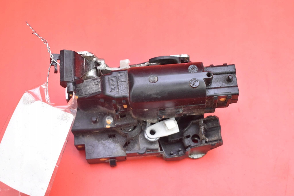 lock door right front front EU DACIA DOKKER VAN LIFT 17-21