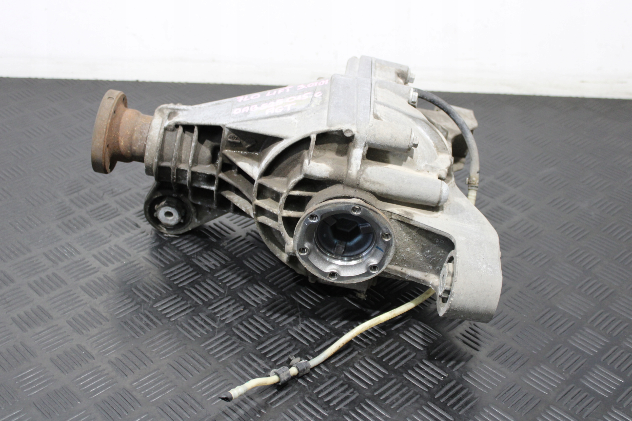 MOST DYFER AGT TOUAREG 7L0 7L LIFT 0AB525015C