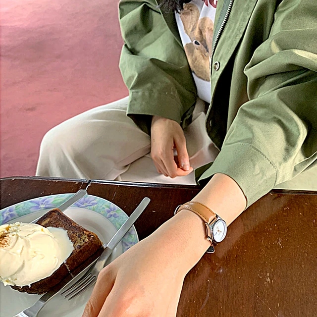 ZEGAREK DAMSKI CASIO LTP-V006L-7B2 (zd576d) + BOX + GRAWER Materiał koperty stal