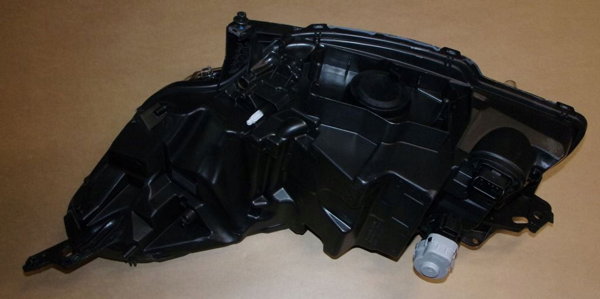 REFLEKTOR P 508 PRAWY Producent części Peugeot