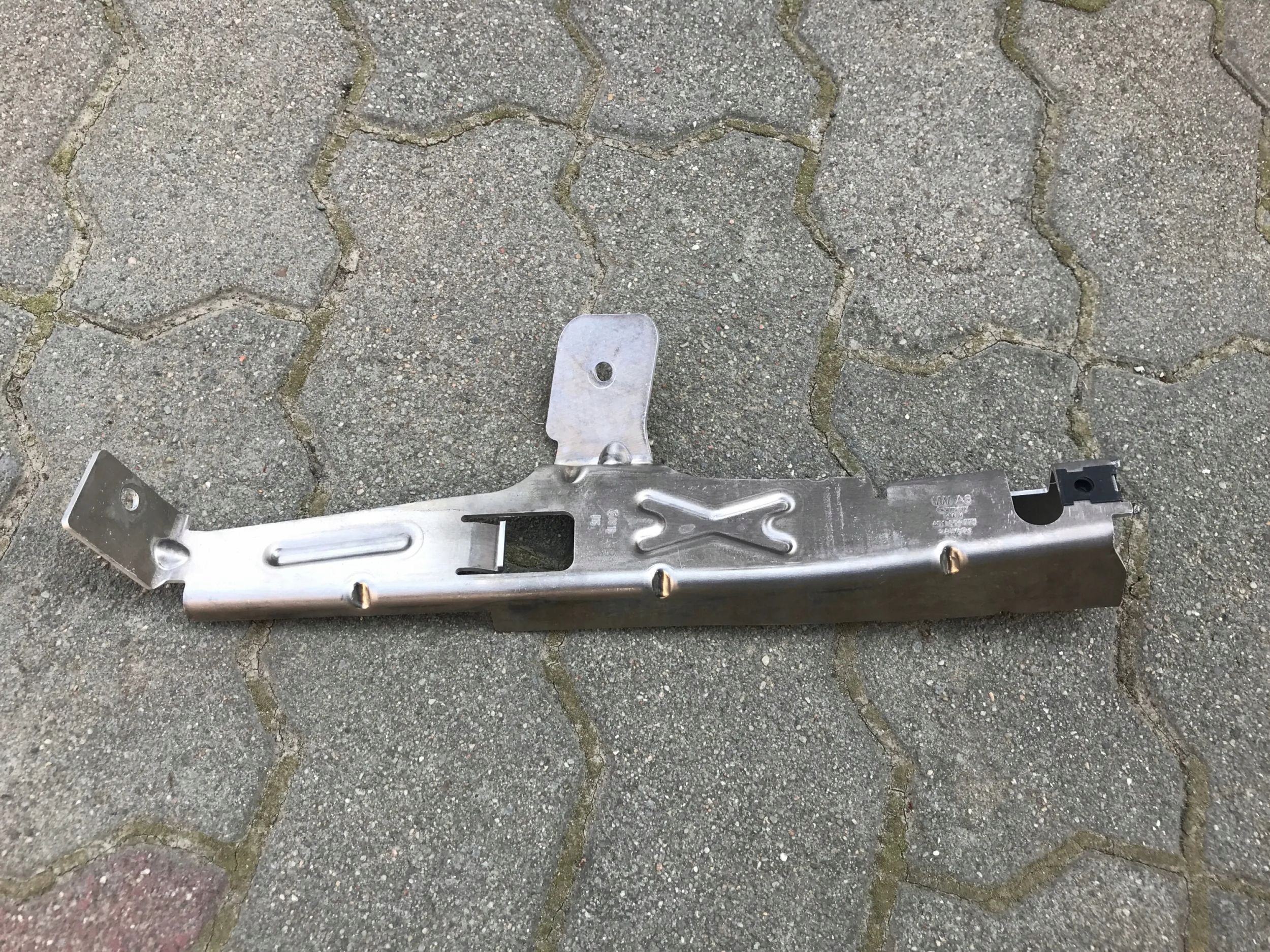 AUDI R8 5.2 plus holder STOPNICY 4S1864775