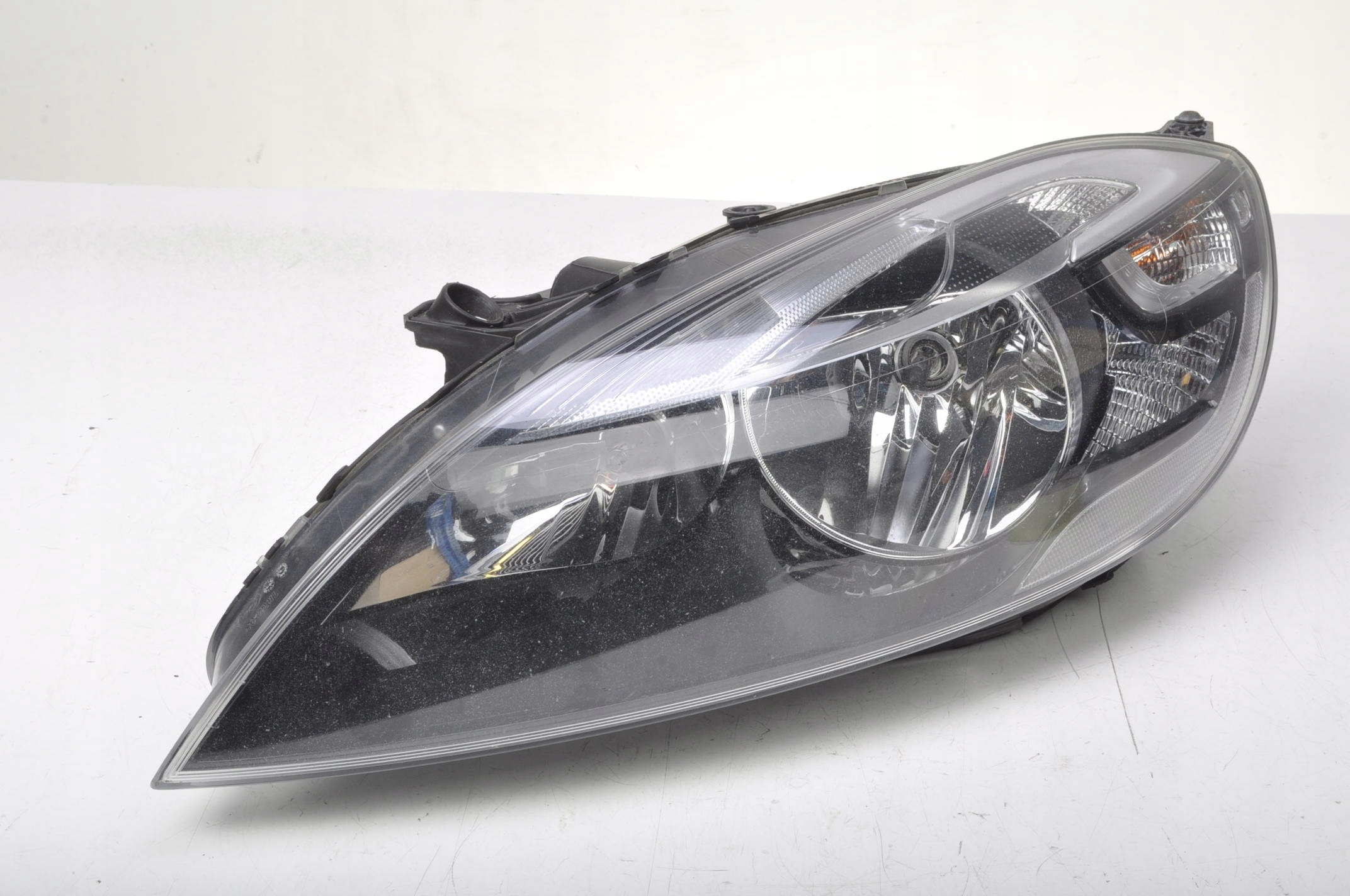 V40 II ФАРА ЛІВА ПЕРЕДНЯ ЛІВИЙ ПЕРЕД 31420005