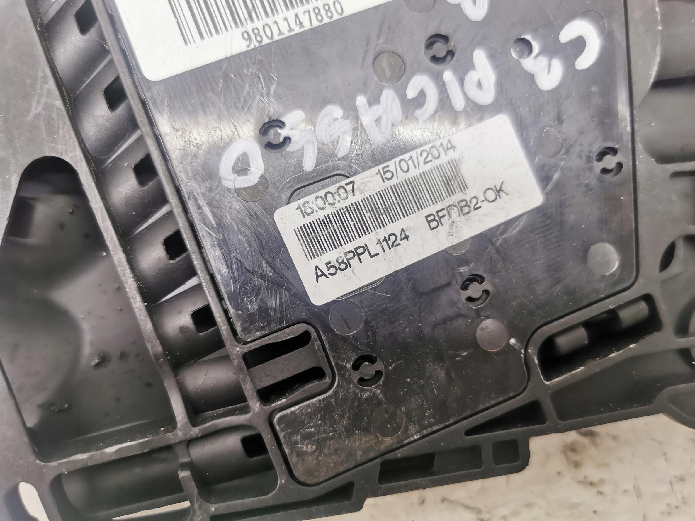 modulo per batteria CITROEN C3 PICASSO 9801147880