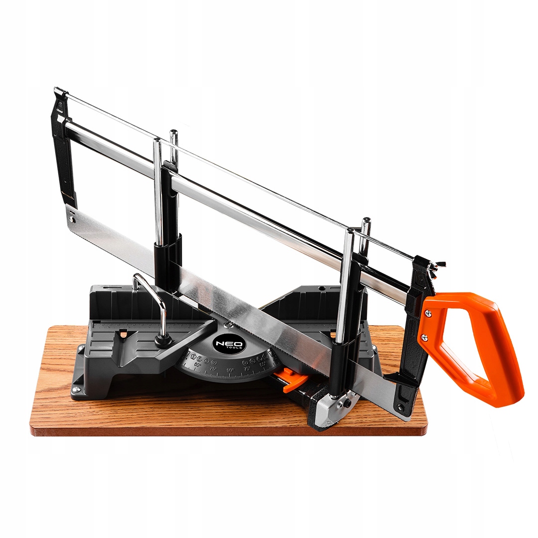 Piła kątowa NEO TOOLS 600 mm 18 TPI do drewna i metalu