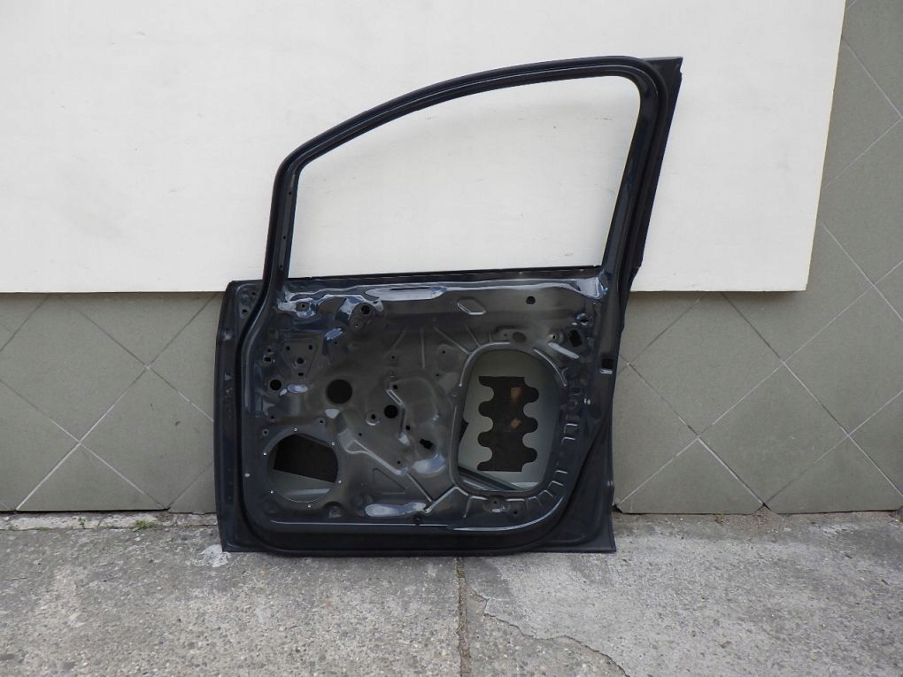 VW TOURAN II 5TA 15- door right front