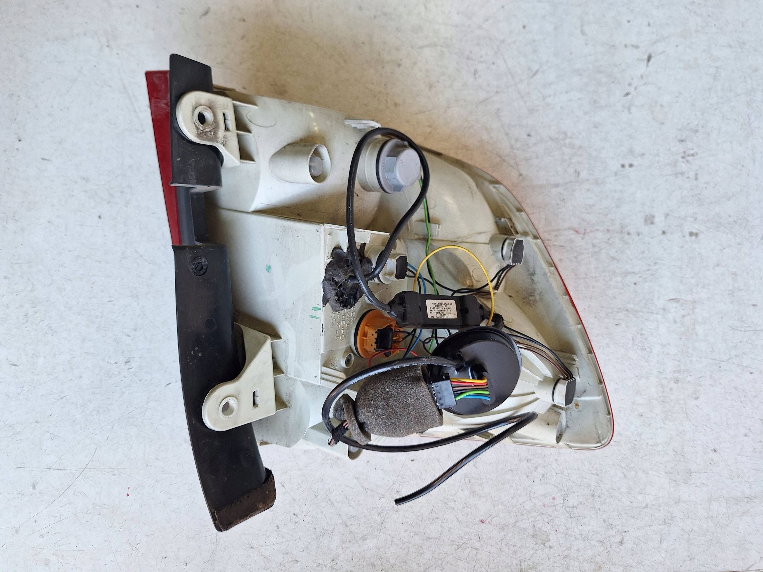 SKODA SUPERB II 3T0 KOMBI 08-13 light rear part right