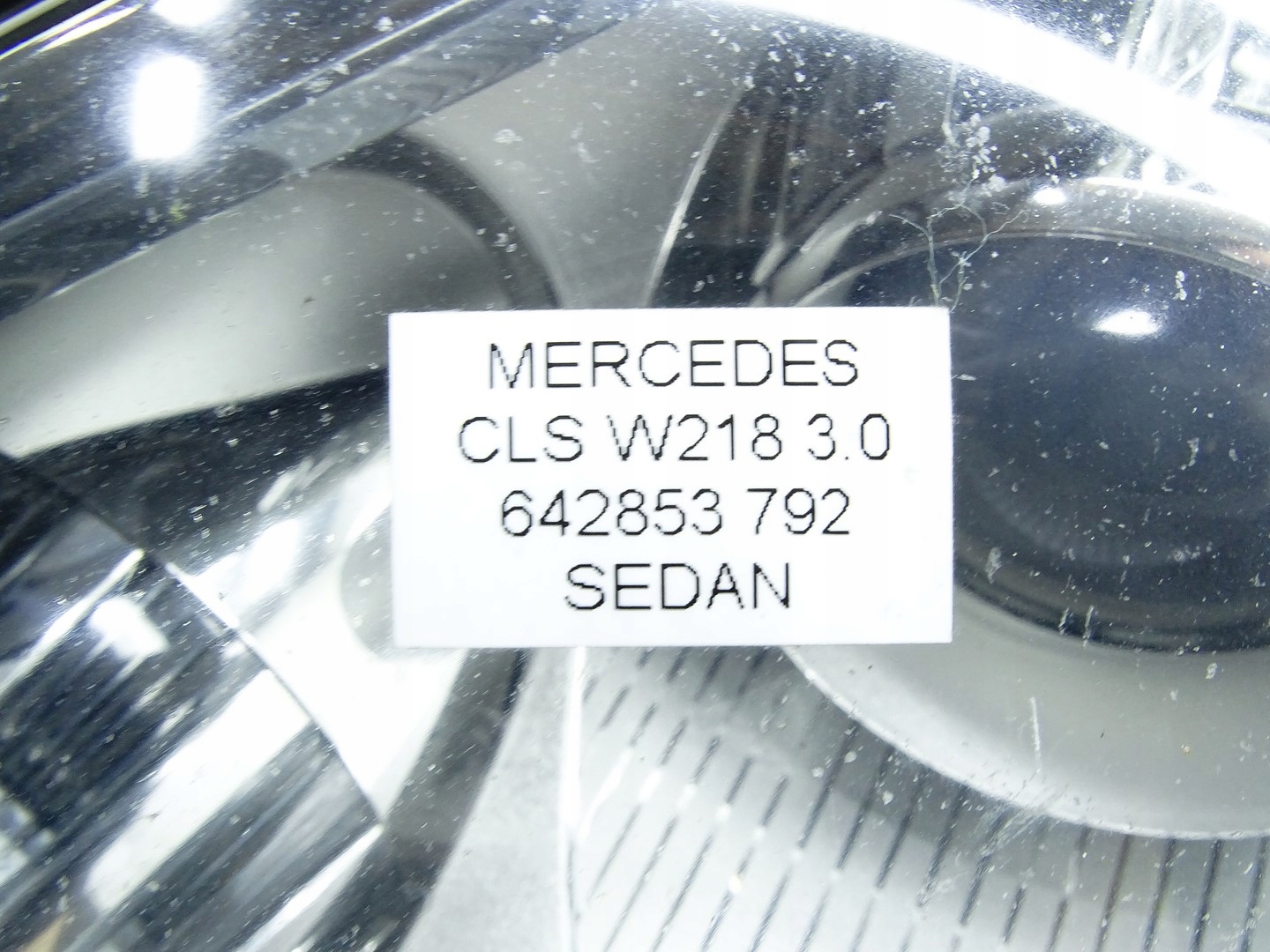 REFLEKTOR light left front front BI XENON MERCEDES CLS W218 A2188201759