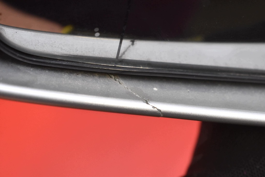 mirror left silver EU 021206 NISSAN TIIDA C11 04-08 3 PIN
