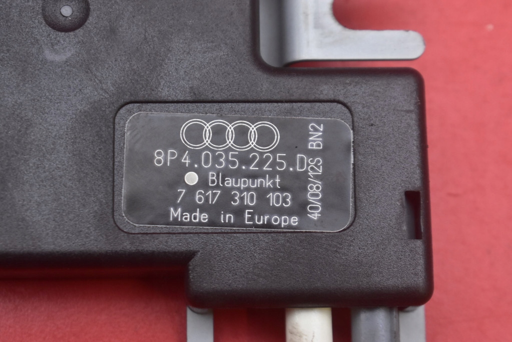 amplifier ANTENY 8P4035225 7617310103 AUDI A3 8P 04-08