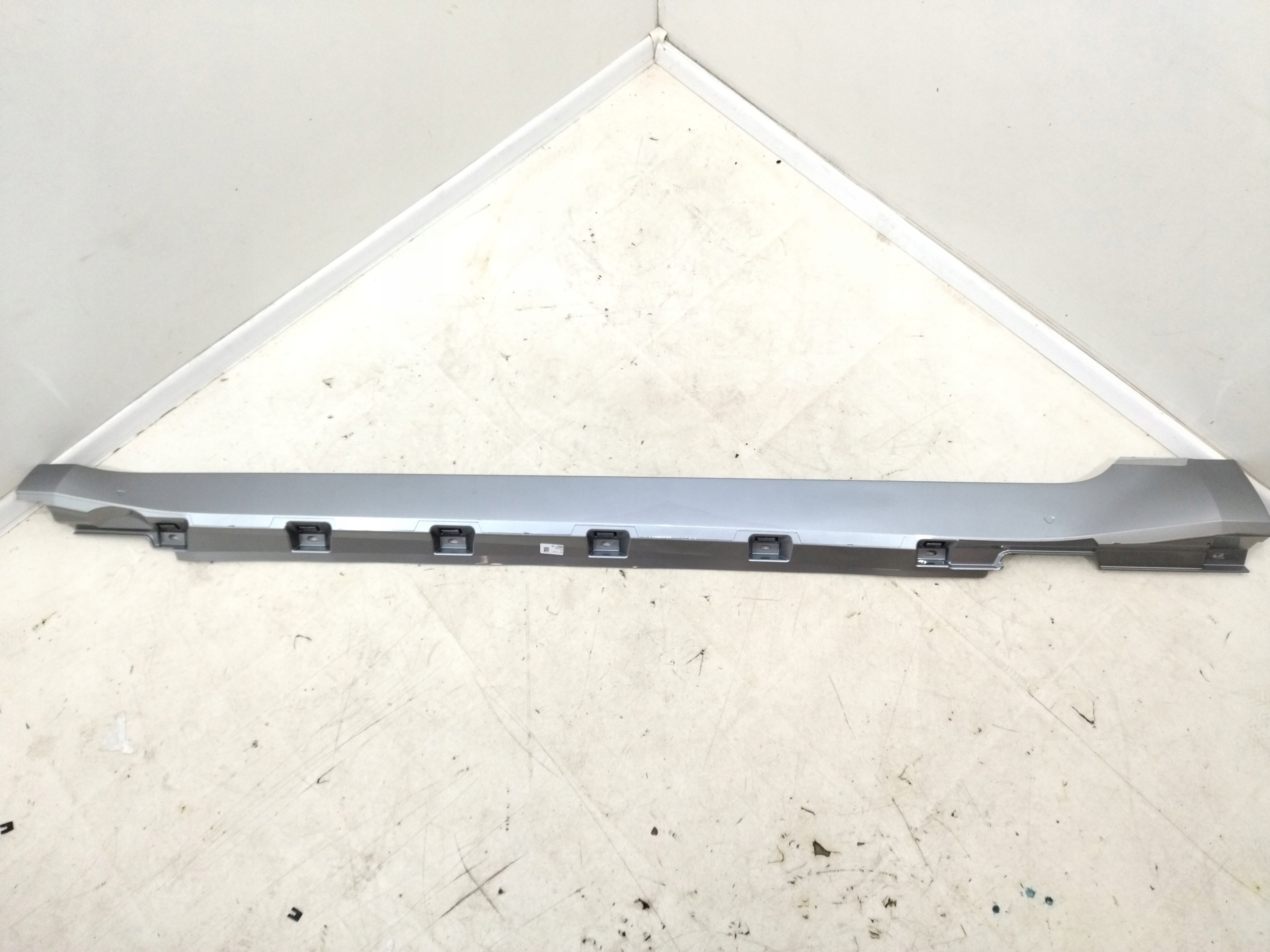 3G8853857 NAKŁADKA PROGU PRÓG LEWY LB7S PYRIT SILVER VW ARTEON Numer katalogowy części 3G8.853.857