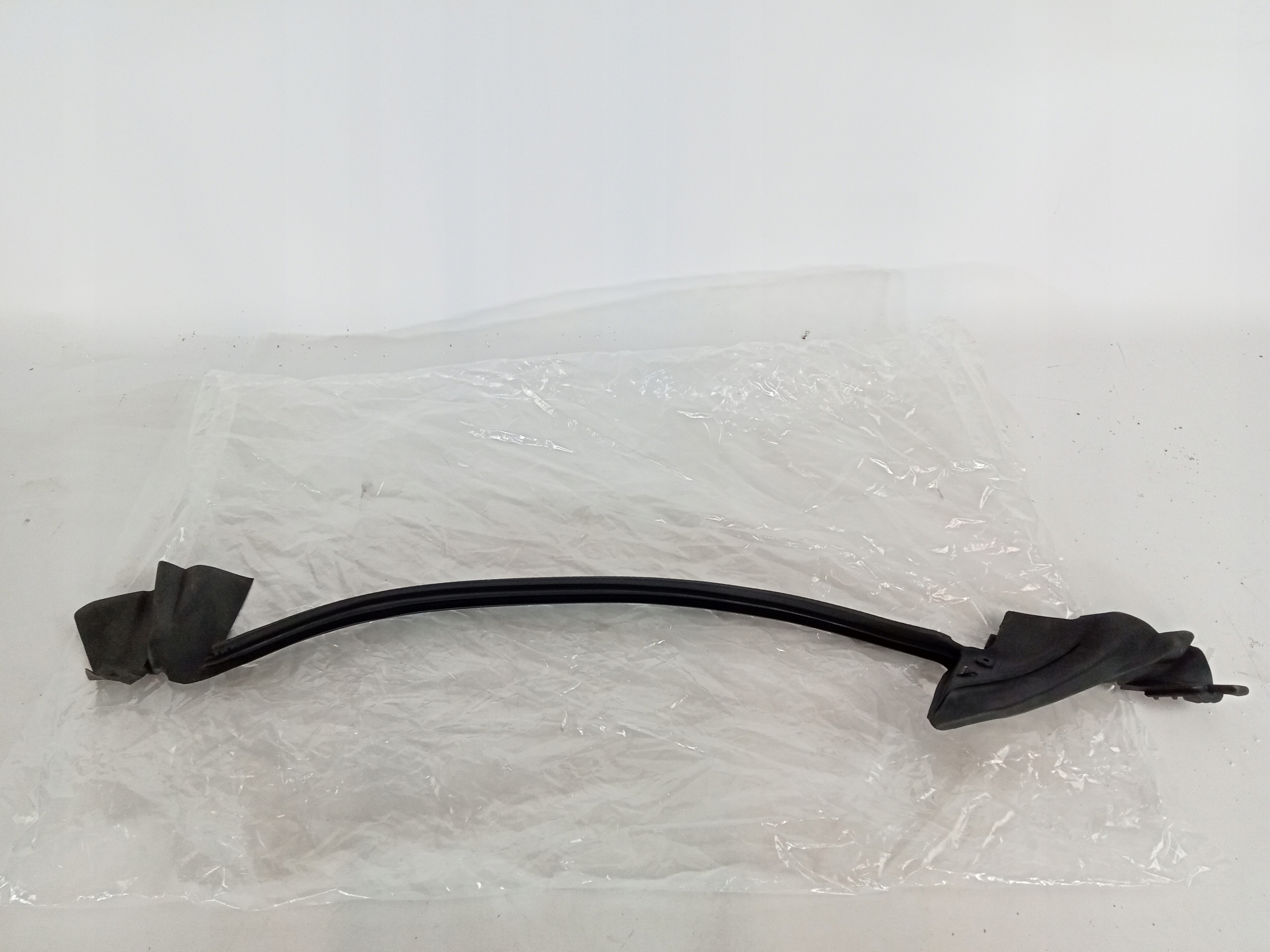 ПРОКЛАДКА PORSCHE TAYCAN 9J1837391